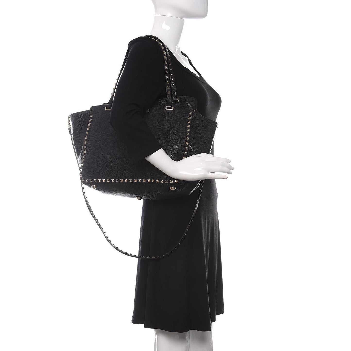 Pebbled Calfskin Medium Rockstud Tote Black