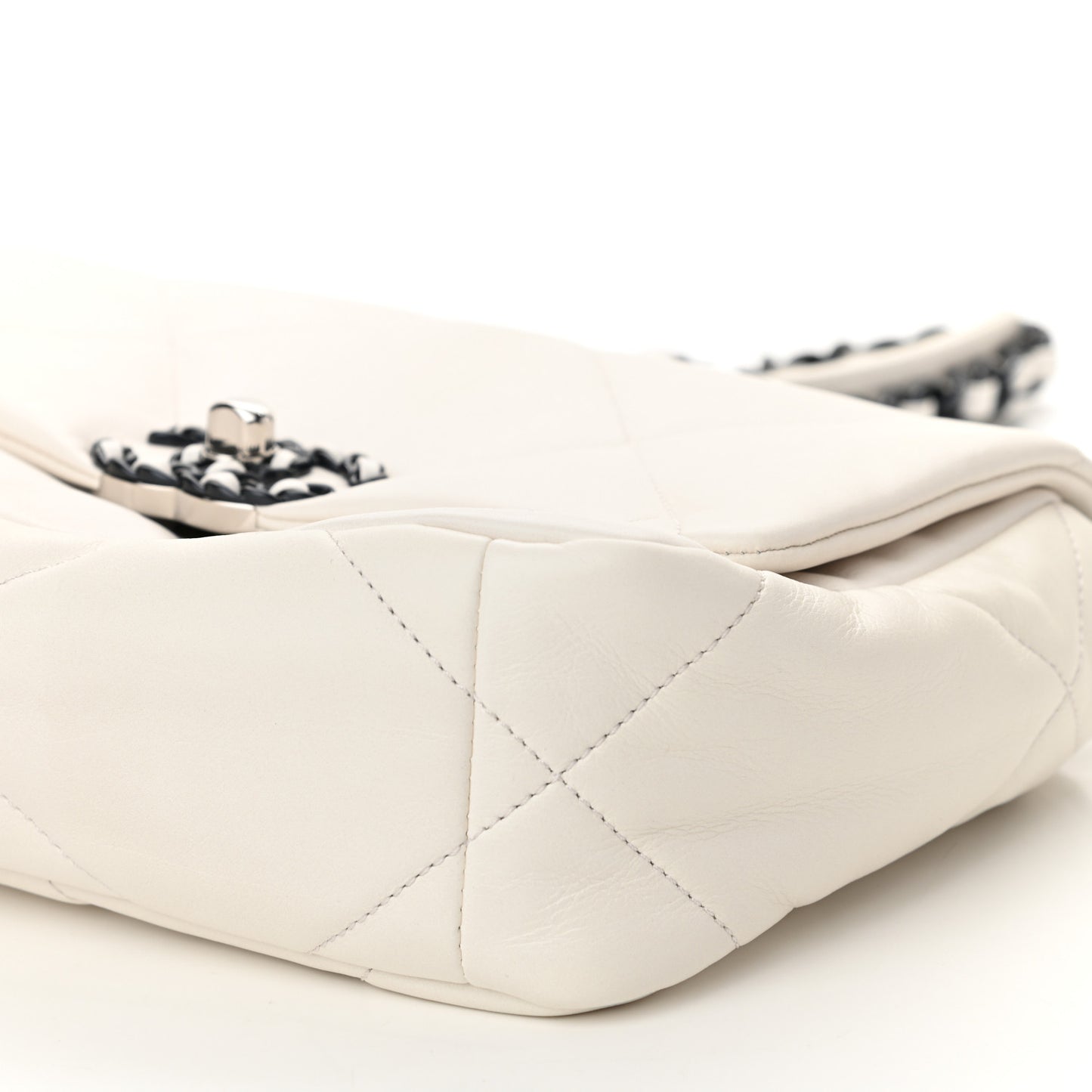 Glossy Calfskin Quilted Medium Chanel 19 Flap White Black