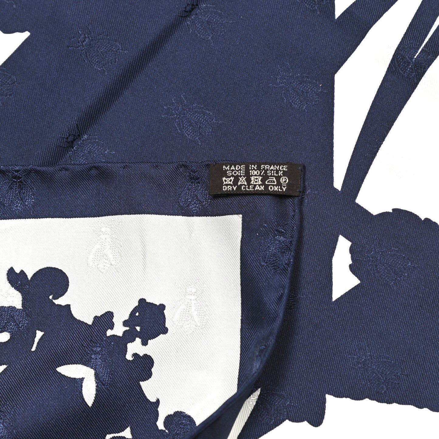 Silk Harnais De Cour Tattoo Scarf 90 Marine White