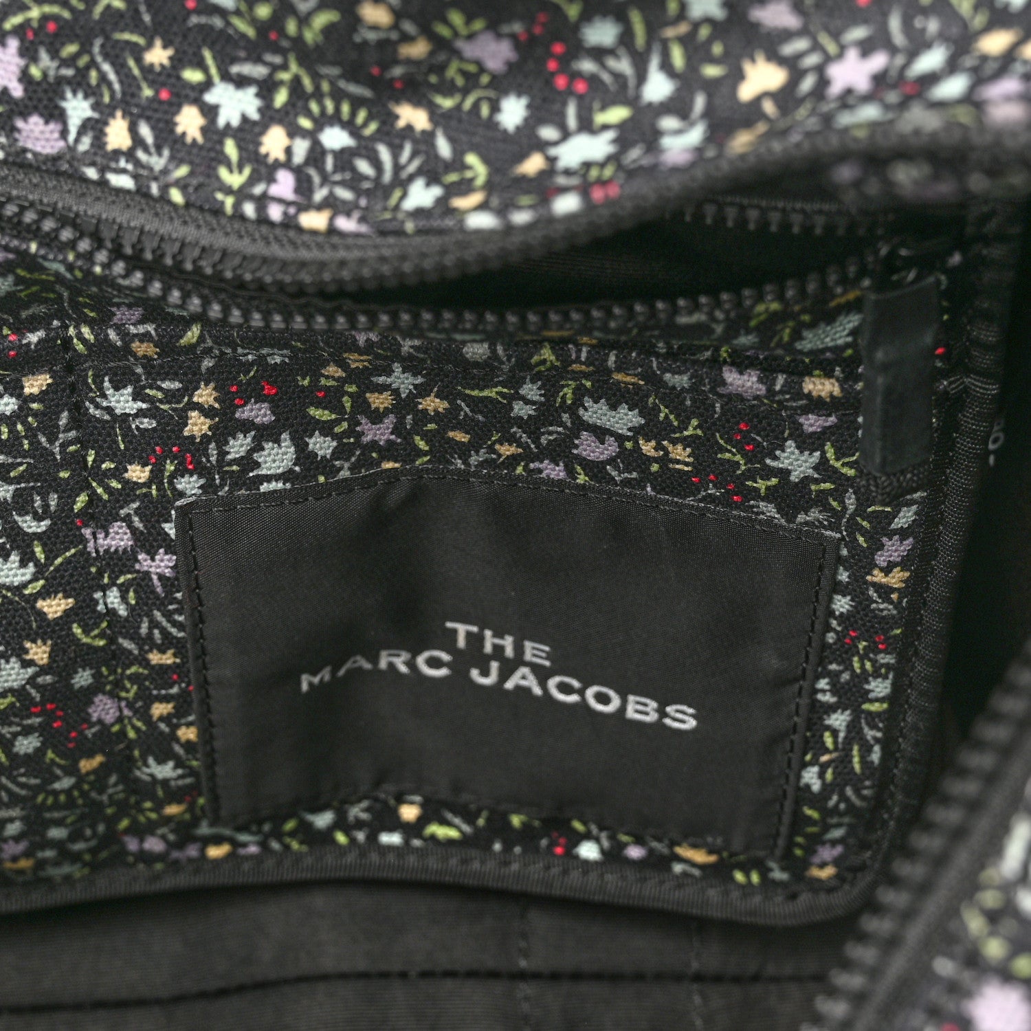 Marc Jacobs Cotton Canvas Floral Print Medium The Traveler Tote Bag Black 6 of 10