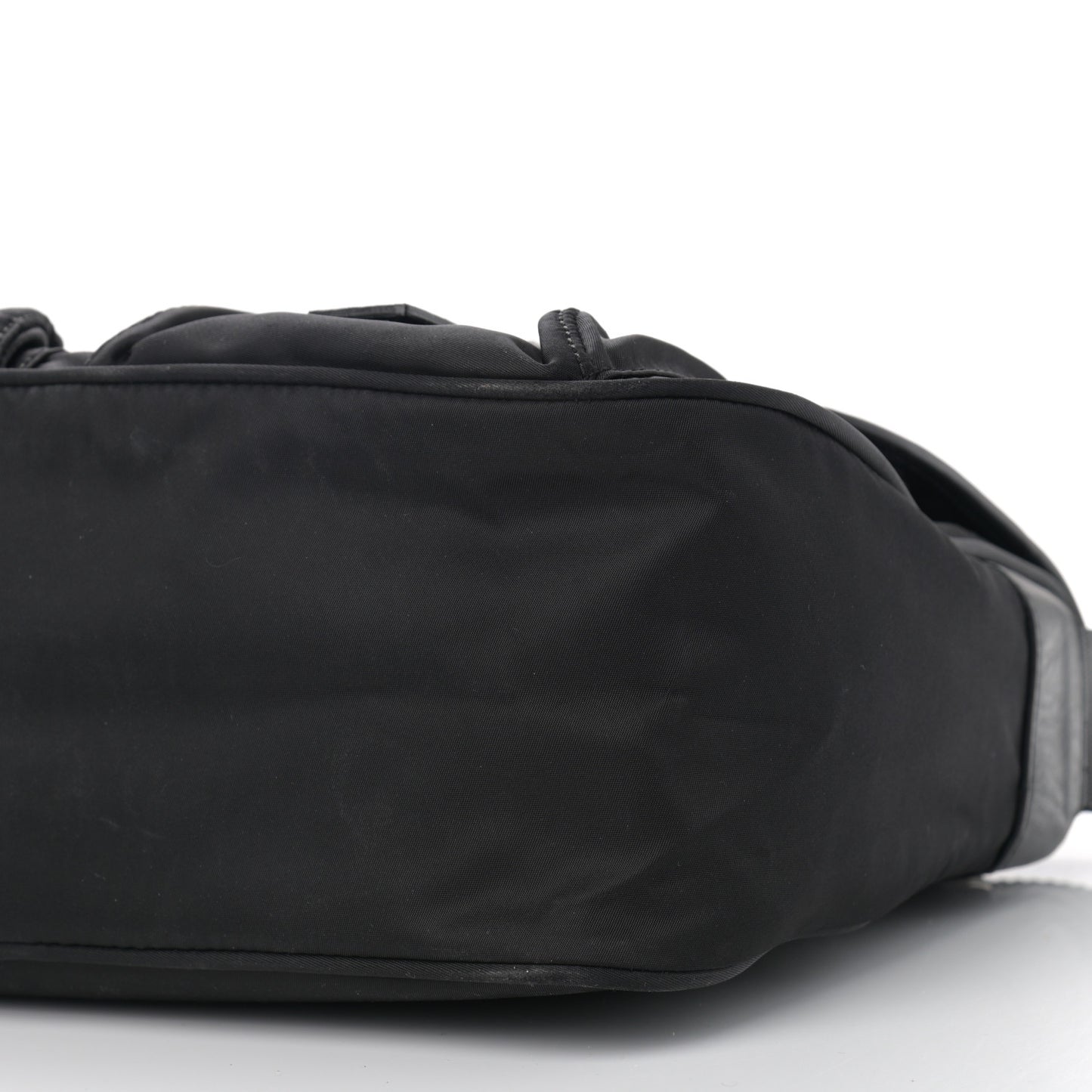 Tessuto Nylon Saffiano Messenger Bag Black