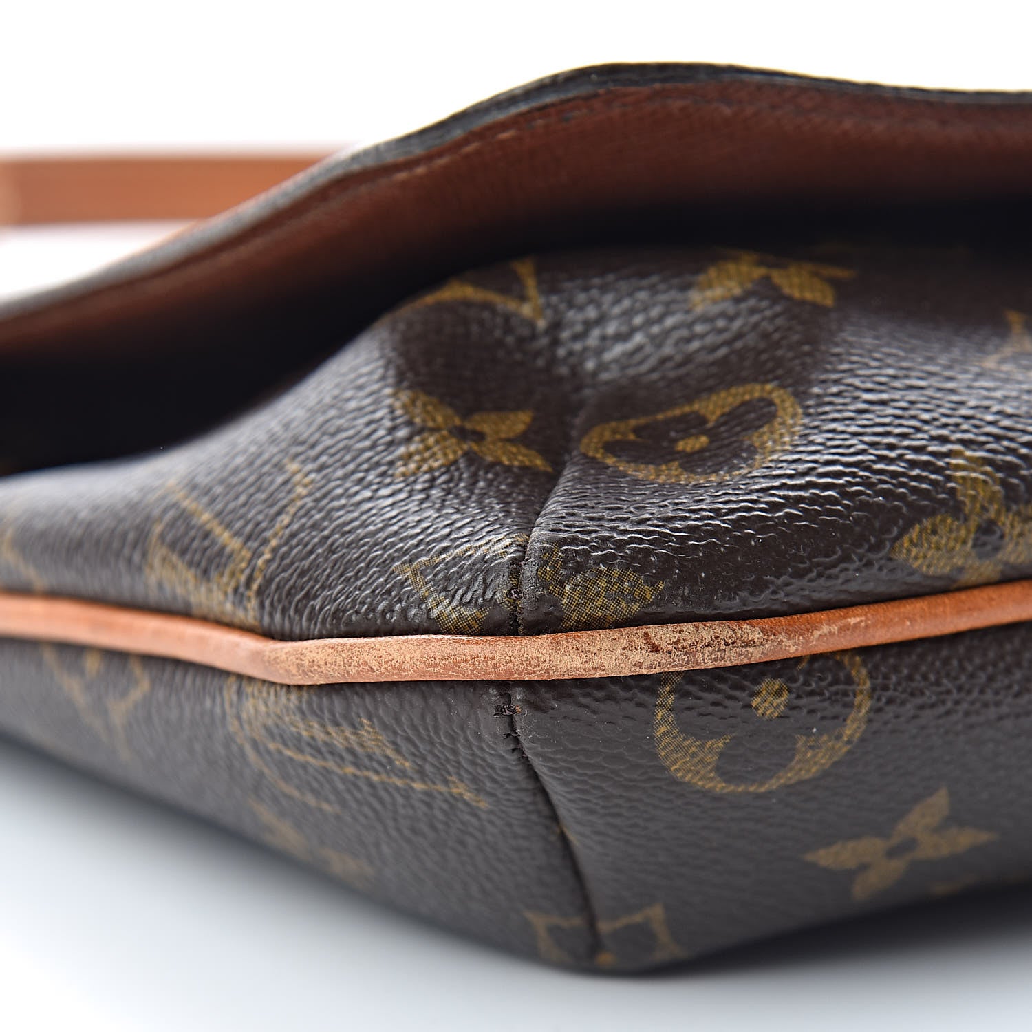 Louis Vuitton Monogram Musette Salsa 9 of 11