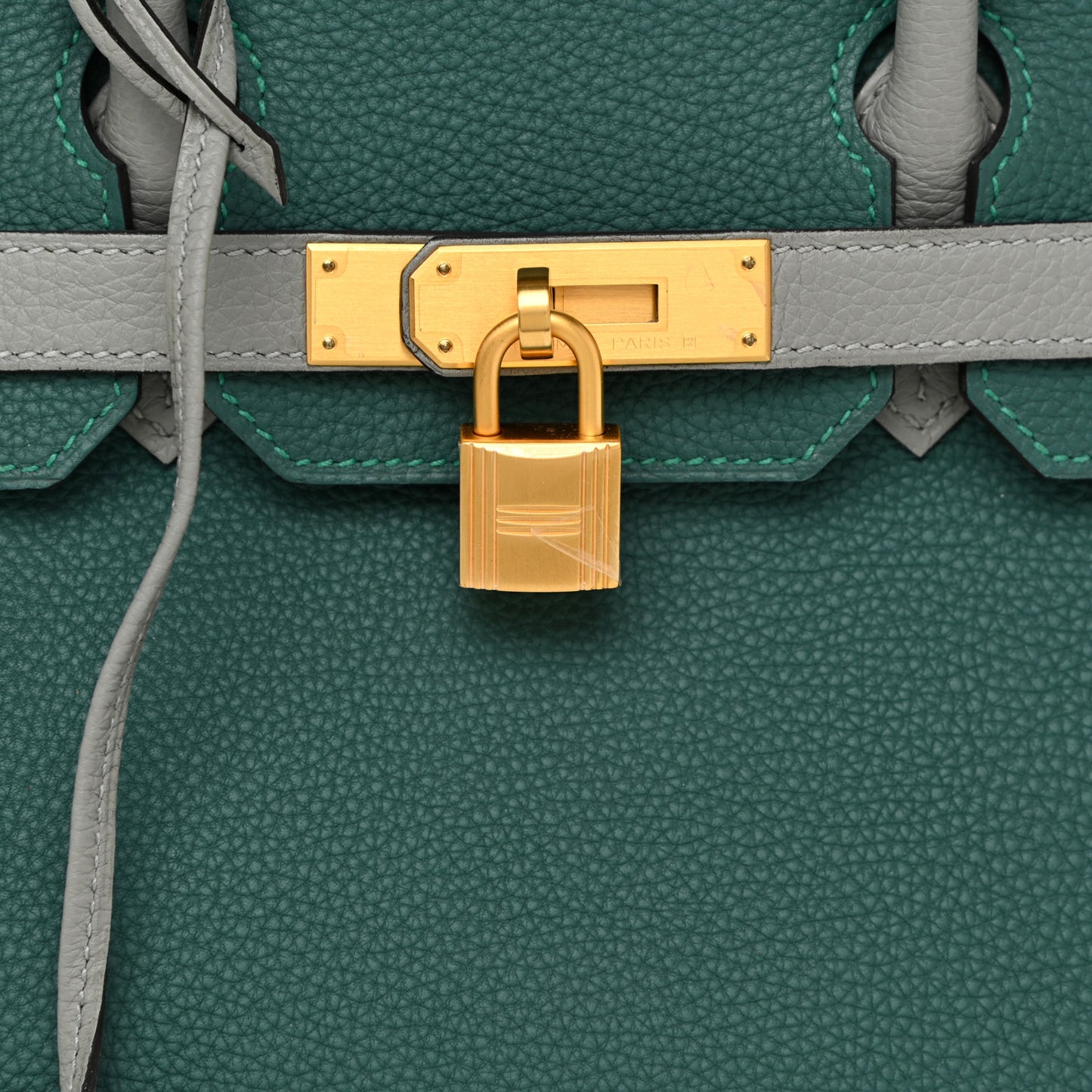 Togo Bi-Color Horseshoe Birkin 30 Malachite Gris Mouette