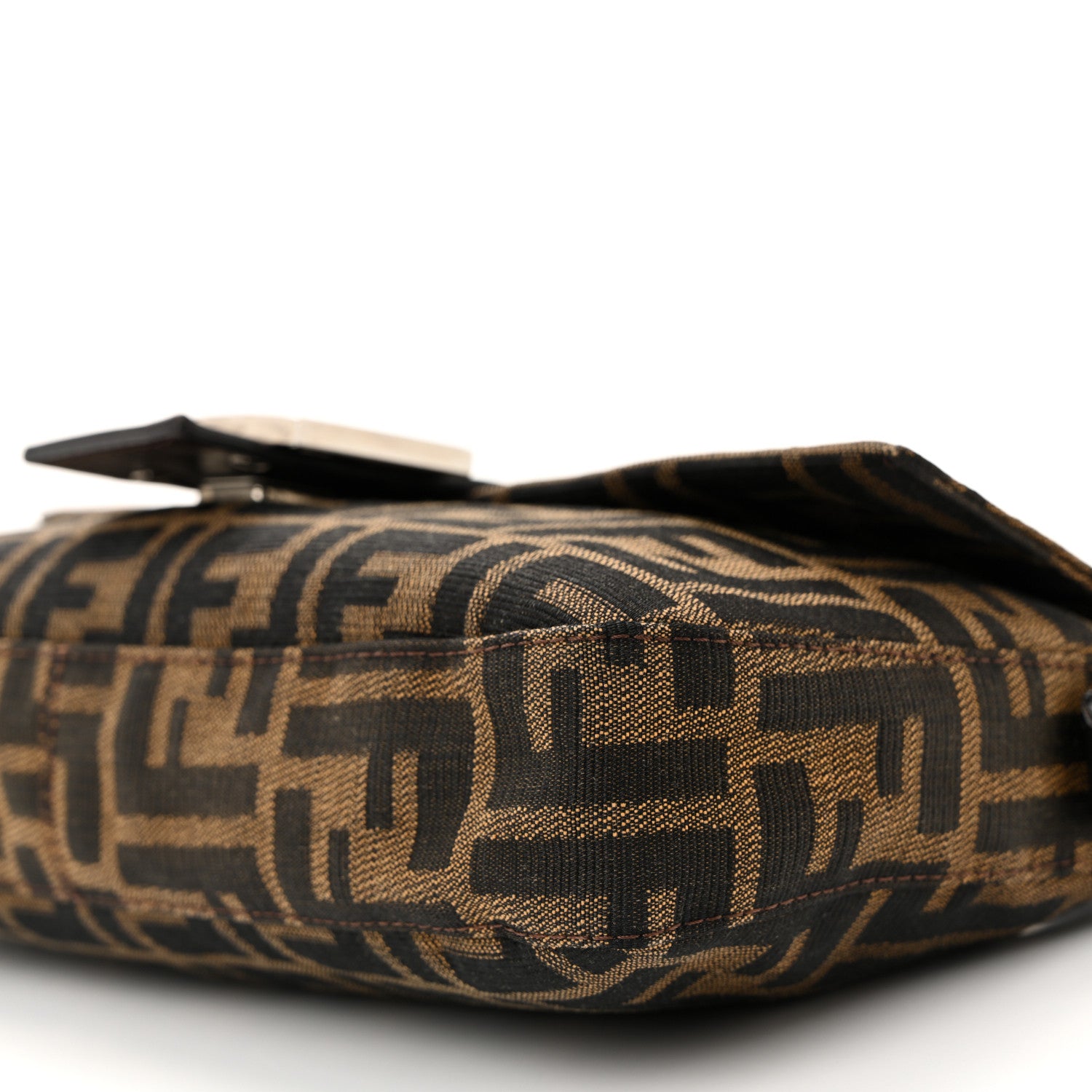 Fendi Zucca Baguette Tobacco 9 of 10