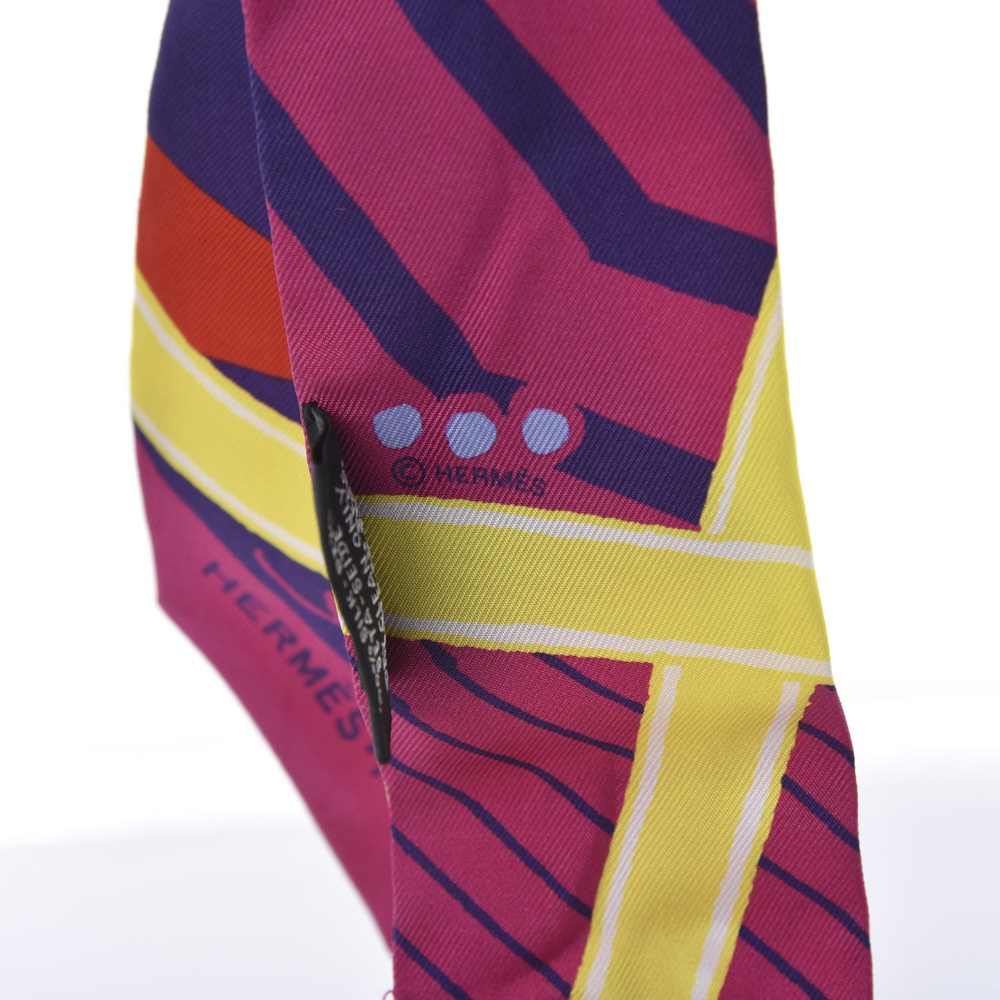 Silk Jeu de Soie Uniforme Twilly Fuchsia Rouge Multi