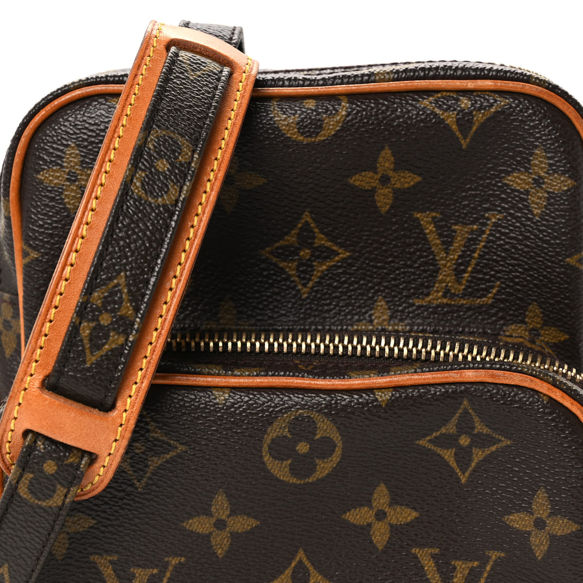 Monogram Amazone