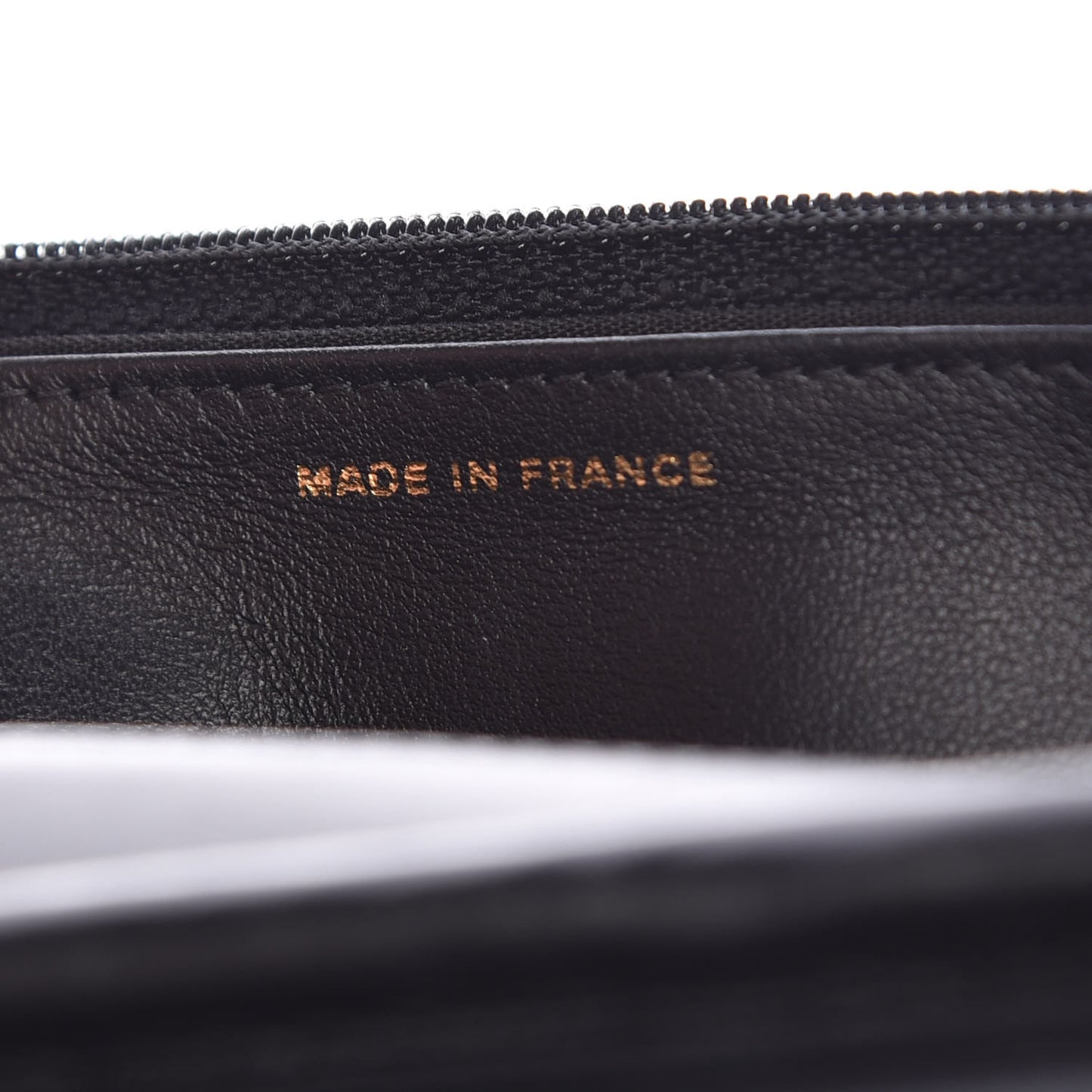 Caviar Chevron Quilted Boy Wallet On Chain WOC Black