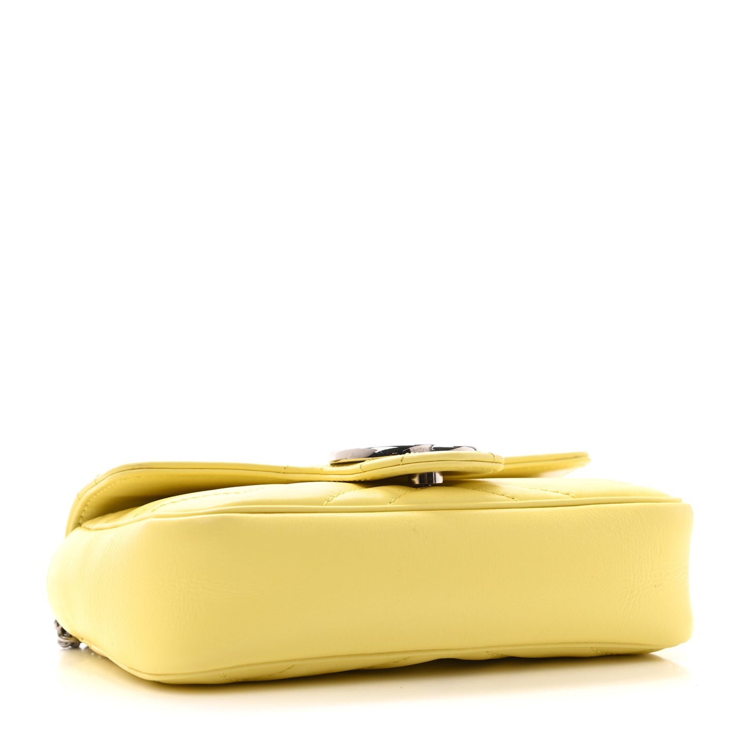 Calfskin Matelasse Super Mini GG Marmont Shoulder Bag Banana