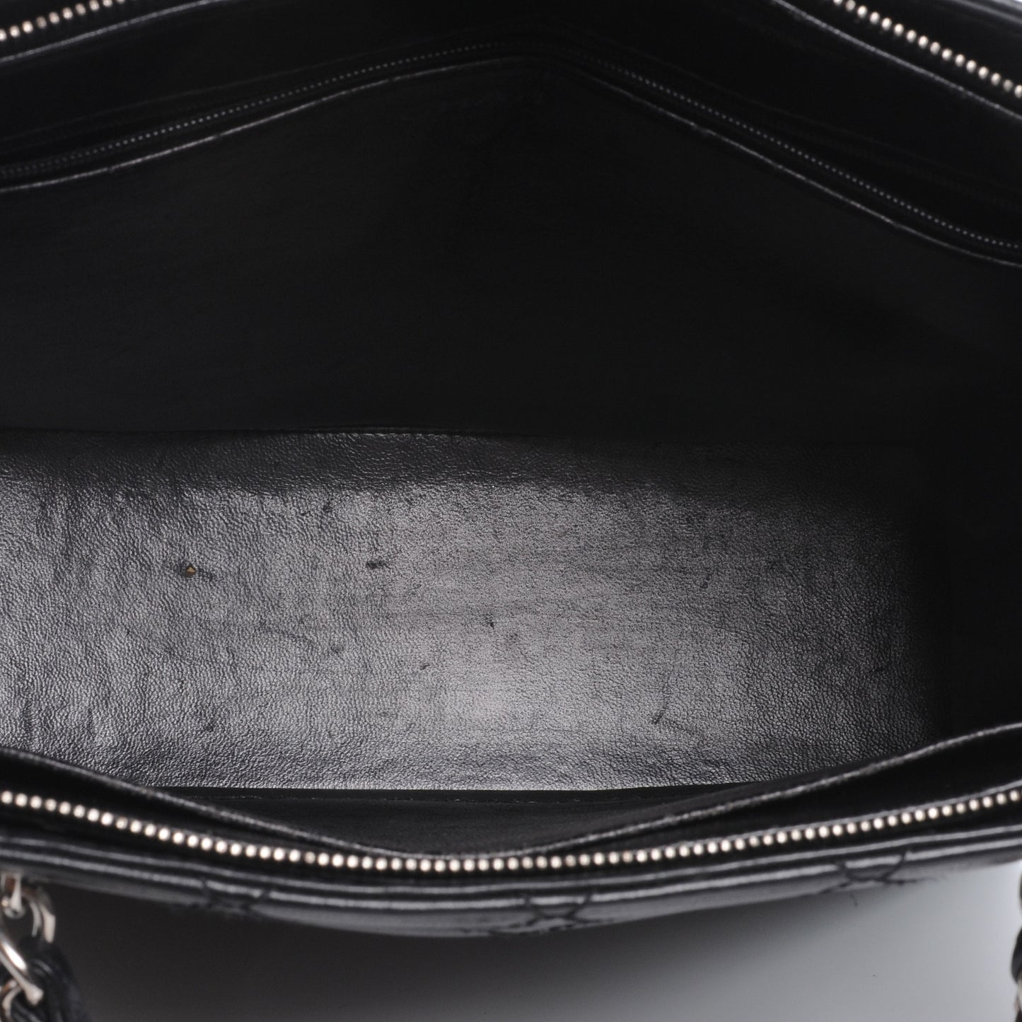Caviar Quilted Shoulder Bag Black