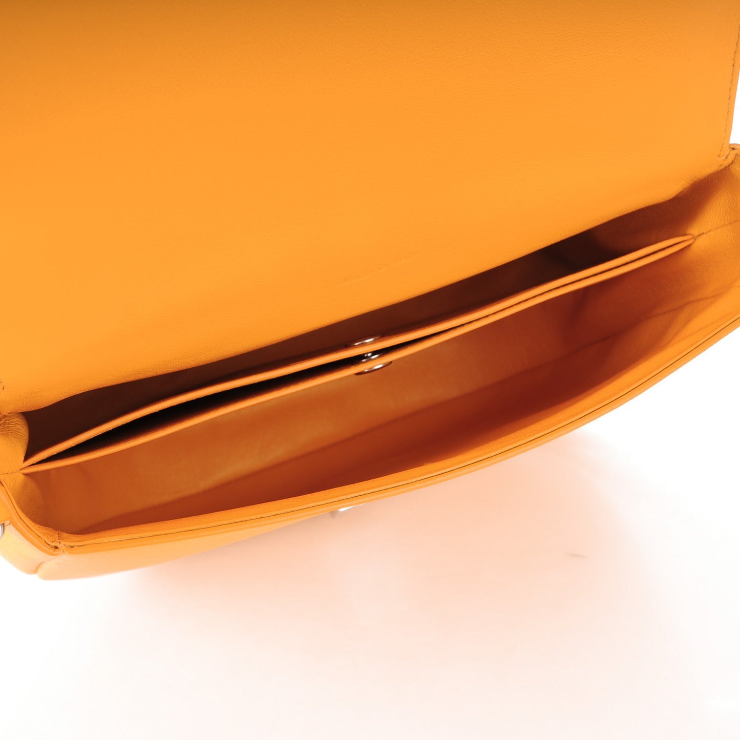 Grained Calfskin Trotteur Messenger Saffron