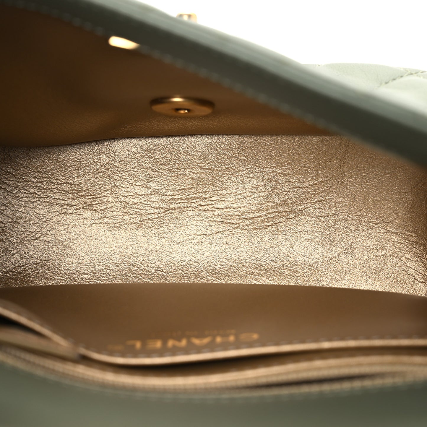 Lambskin Quilted Mini Pearl Crush Flap Green