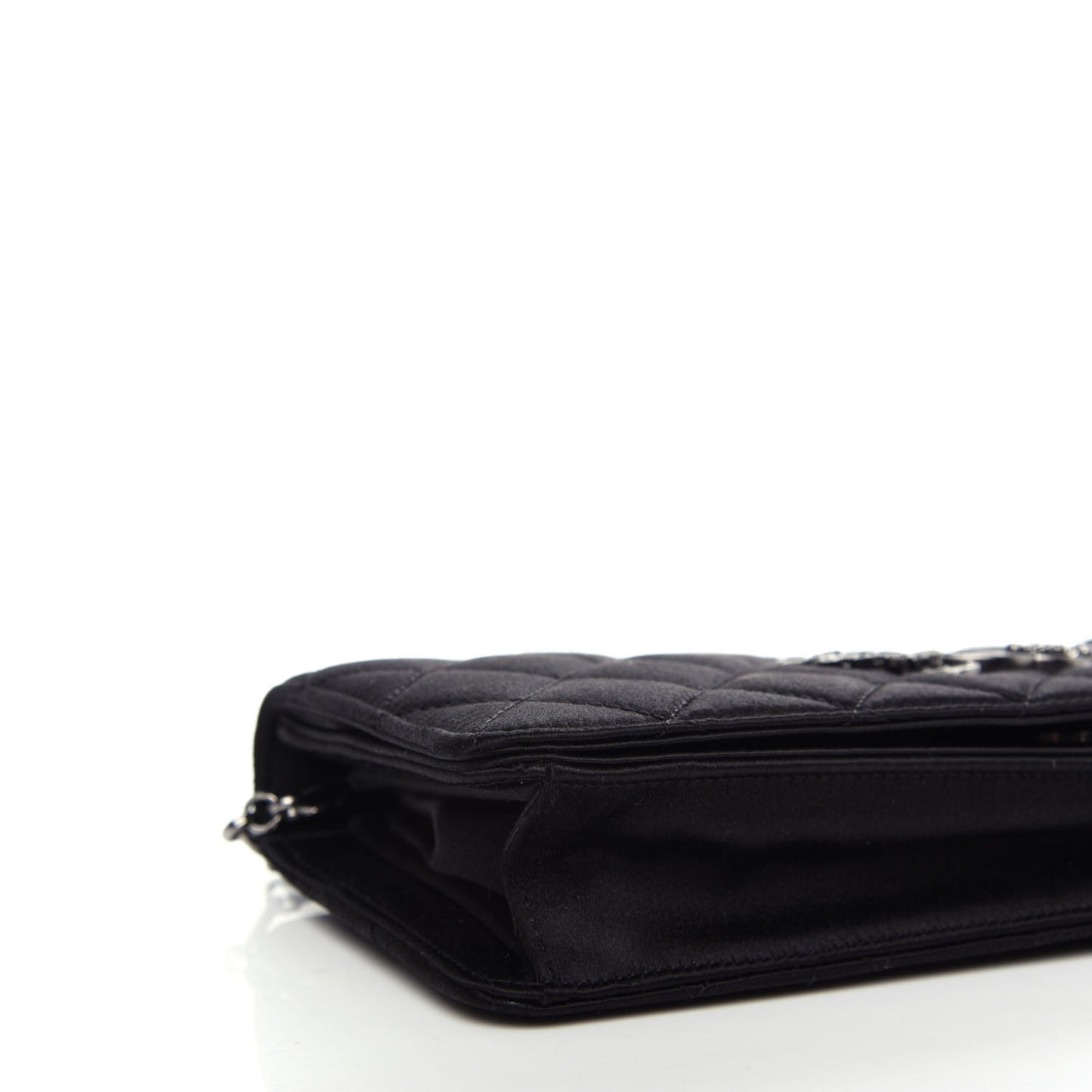 Satin Quilted CC Clutch With Chain Black