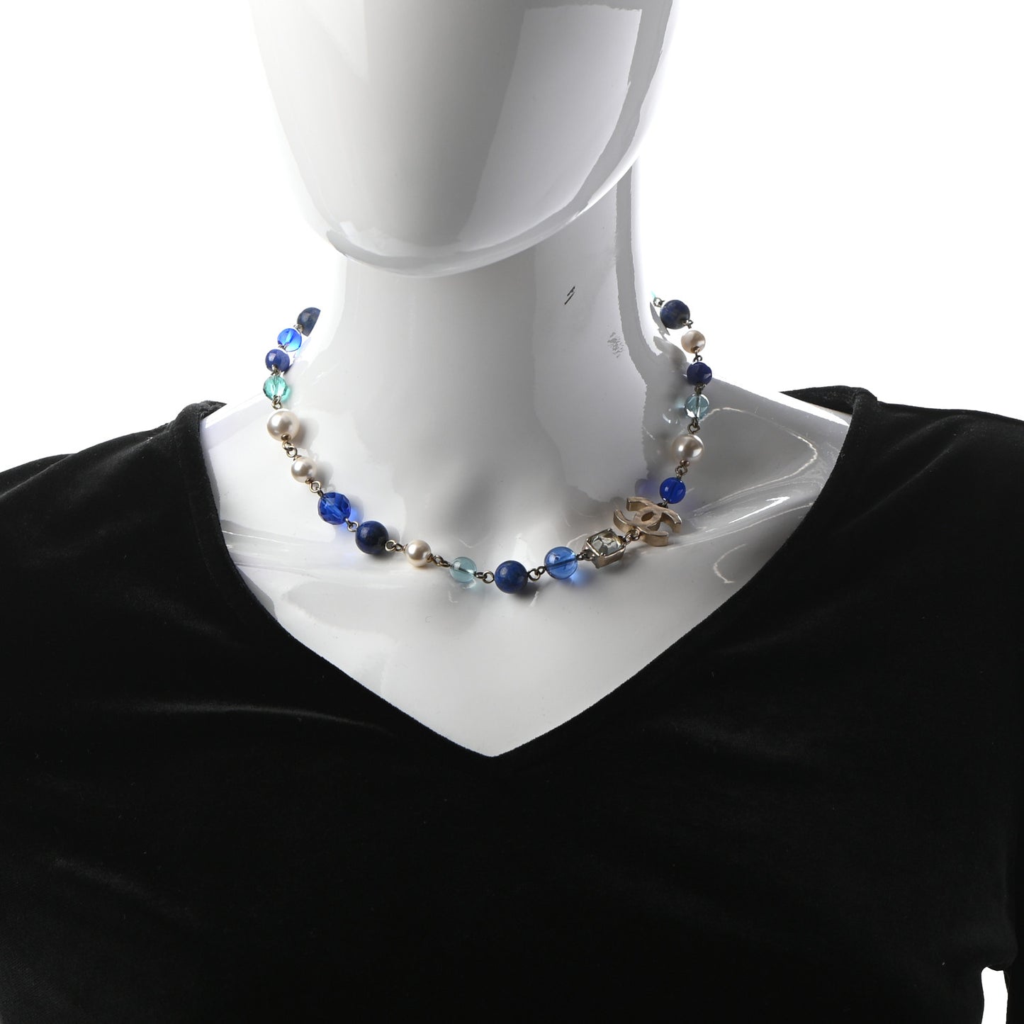 Ruthenium Pearl Beaded CC Short Necklace Silver Blue
