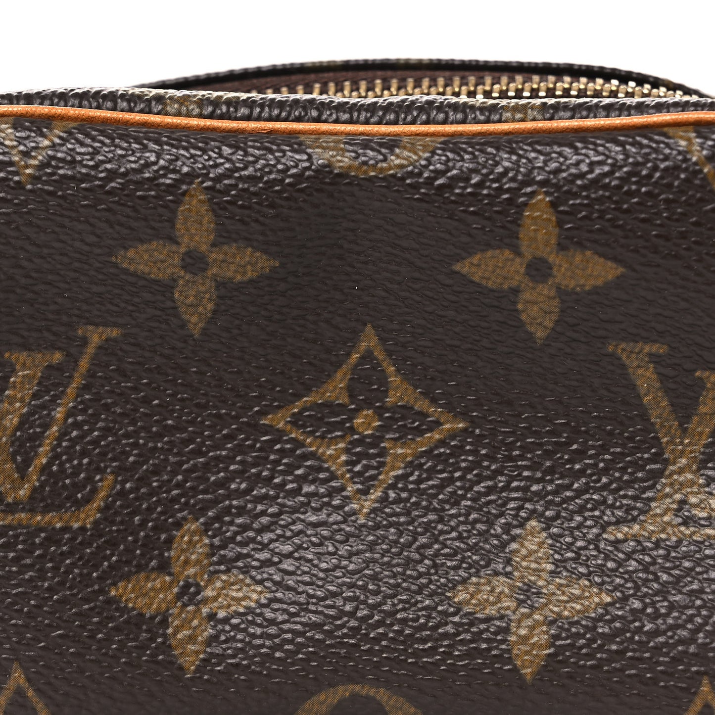Monogram Wapity