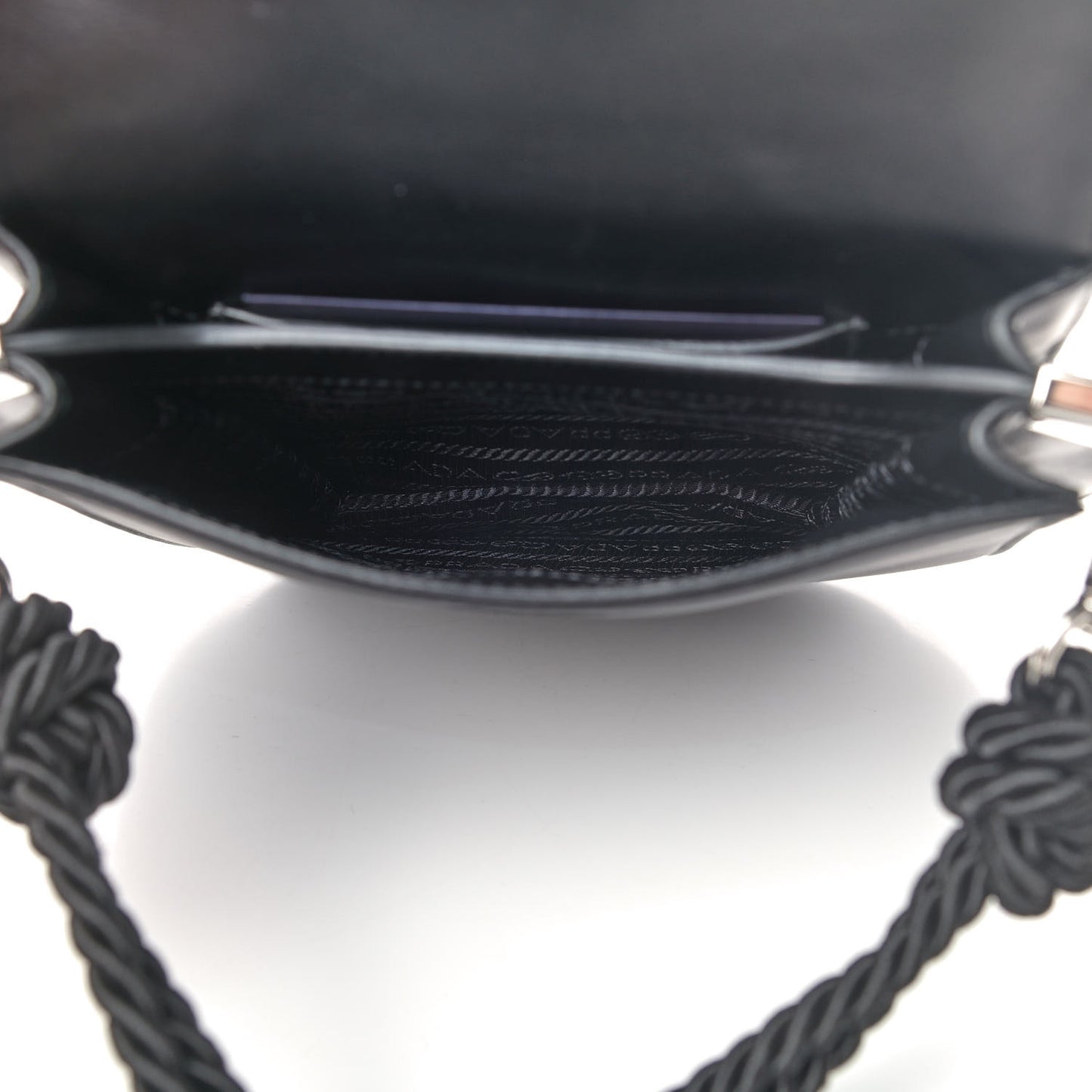 Tessuto Nylon Passama Crossbody Black
