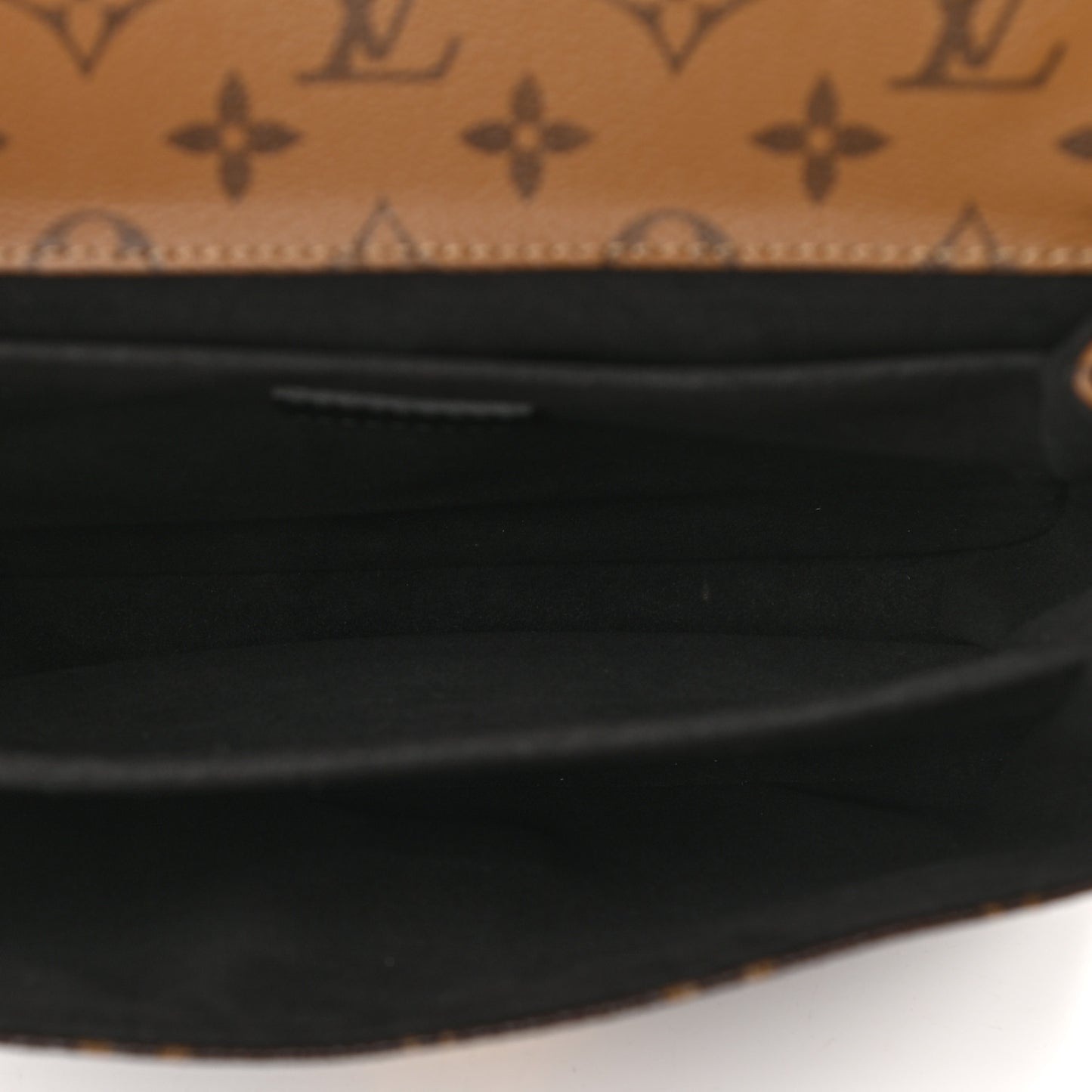 Reverse Monogram Pochette Metis