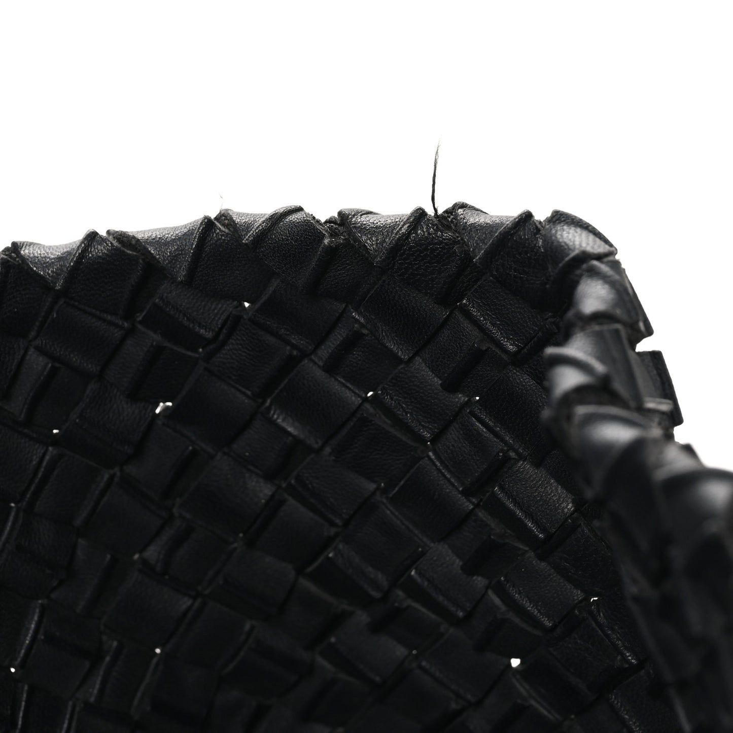 Nappa Intrecciato Medium Cabat Black