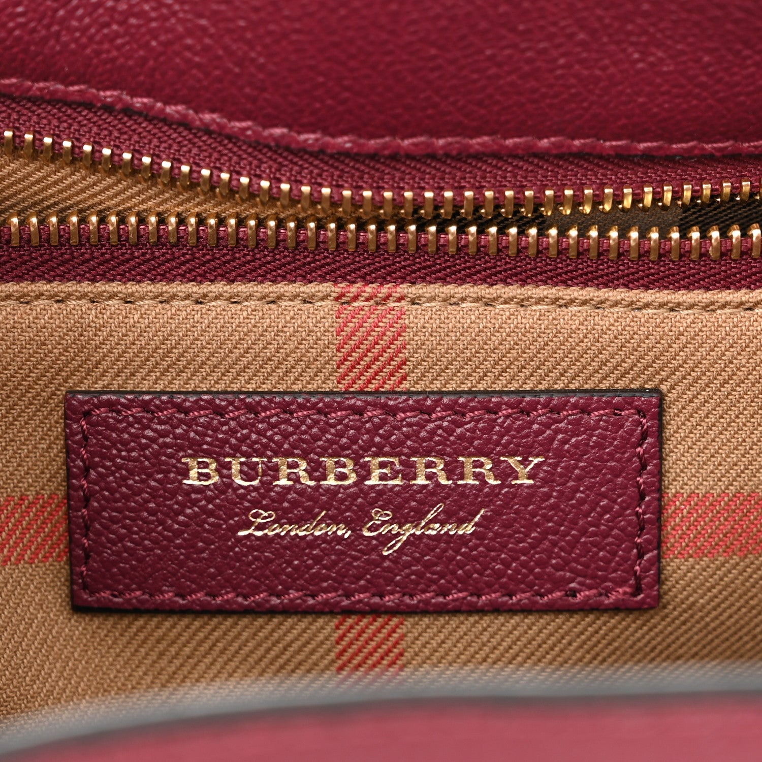 Burberry Soft Grain Medium Buckle Tote Dark Plum 6 of 10