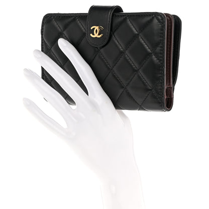 Chanel Lambskin Quilted Zipped Pocket Wallet Black 2 of 10