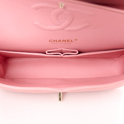 Chanel Caviar Flat Chevron Quilted Medium Double Flap Pink 4 of 11