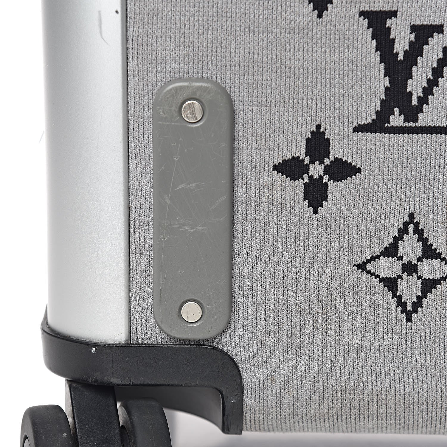 Louis Vuitton Knit Monogram Horizon Soft 55 Suitcase Grey 12 of 18
