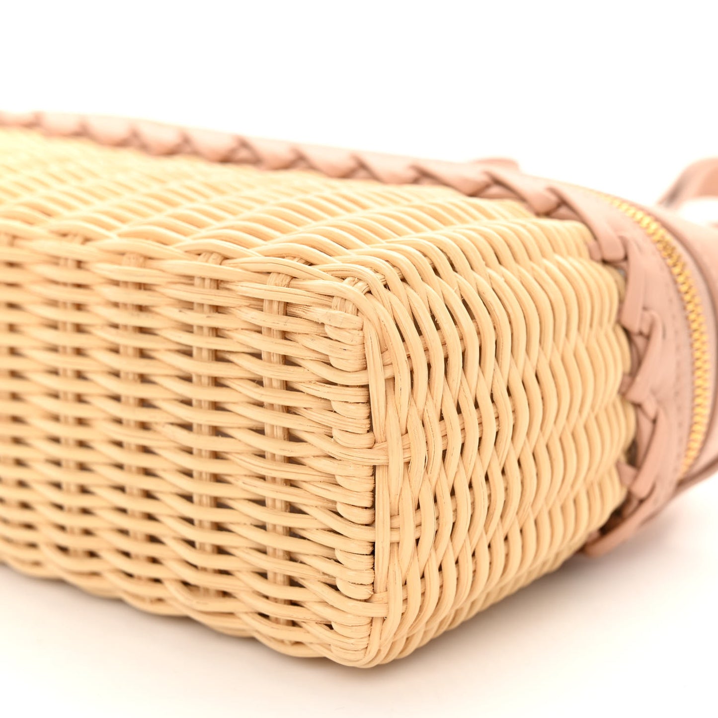 Wicker Calfskin L19 Extra Pocket Pouch Feather Pink