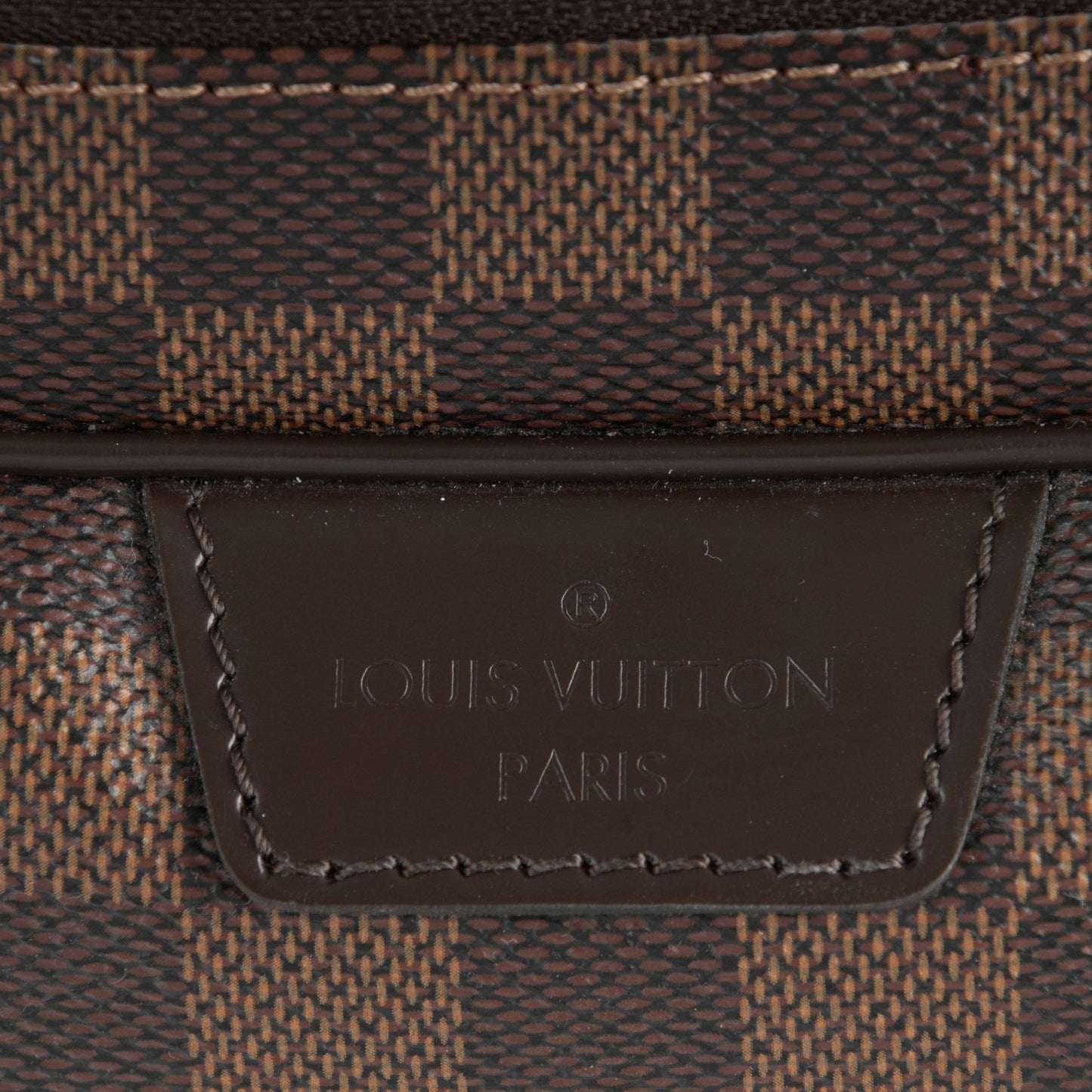 Damier Ebene Rivington GM