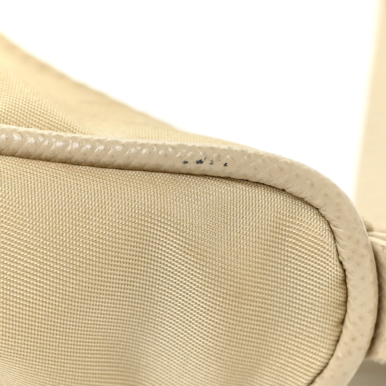 Prada Nylon Re-Edition 2005 Shoulder Bag Deserto 17 of 22