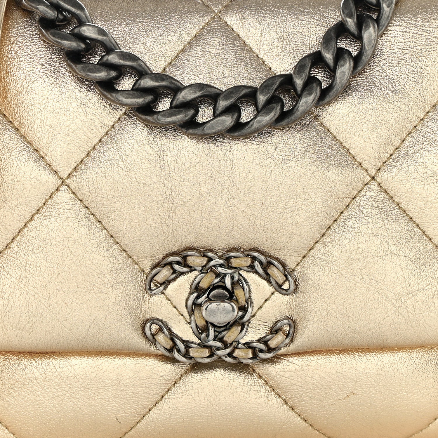 Chanel Metallic Lambskin Quilted Medium 19 Flap Gold 8 of 13