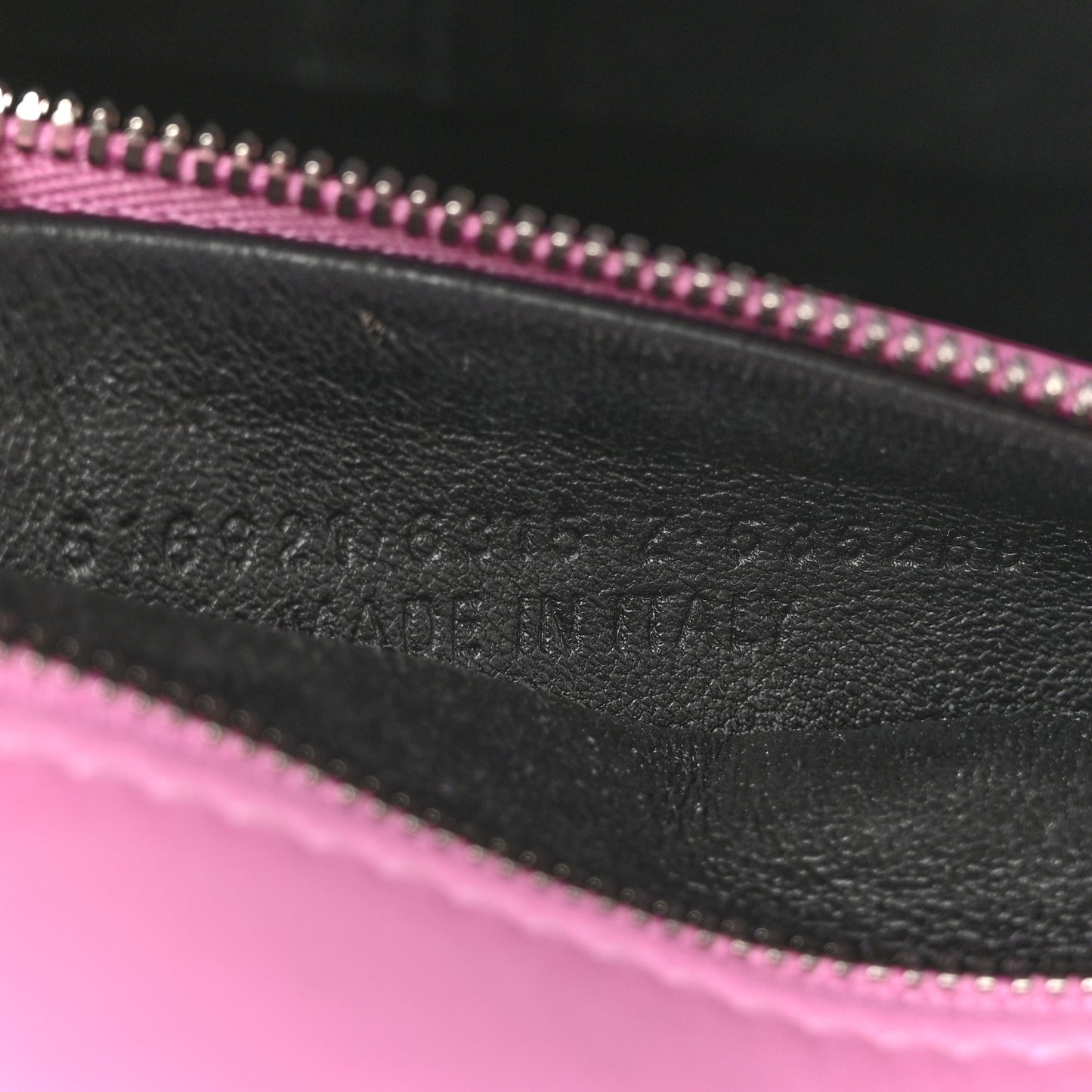 Calfskin Logo Matelasse M BB Chain Shoulder Bag Pink