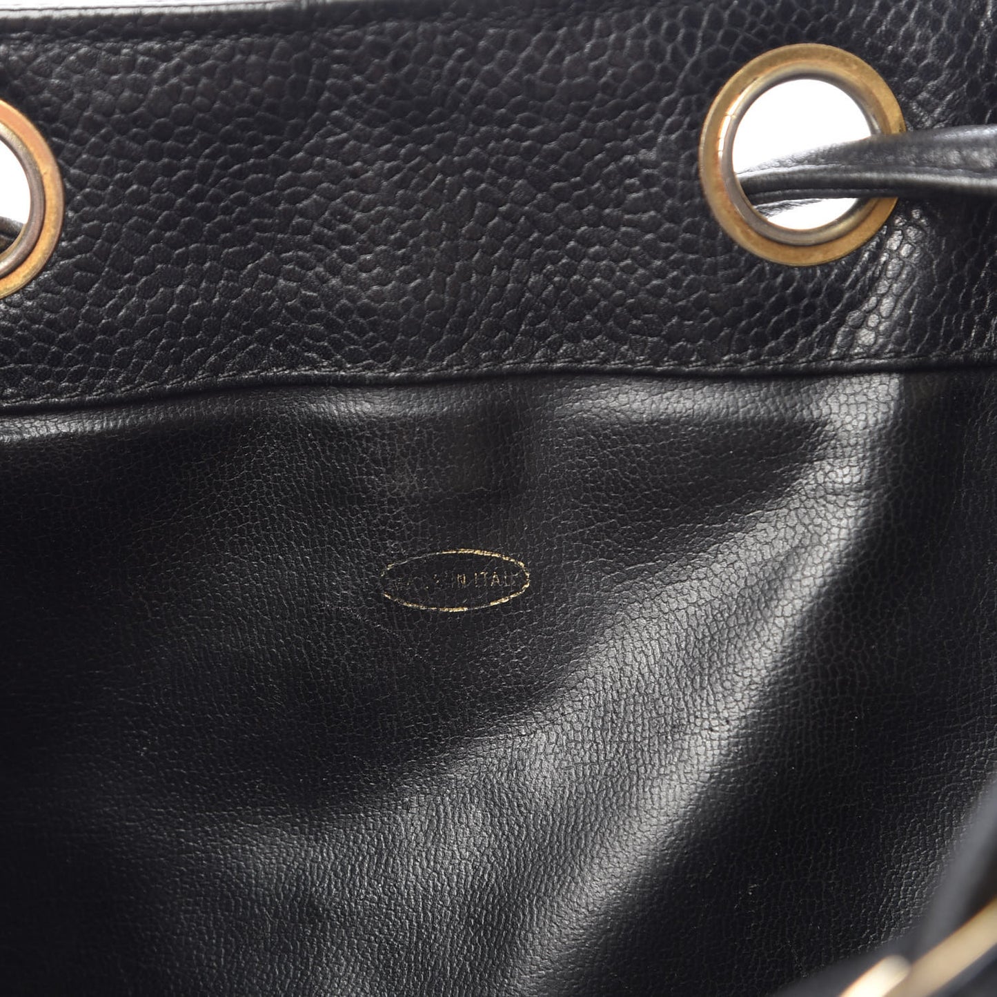 Caviar Quilted Drawstring Shoulder Bag Black