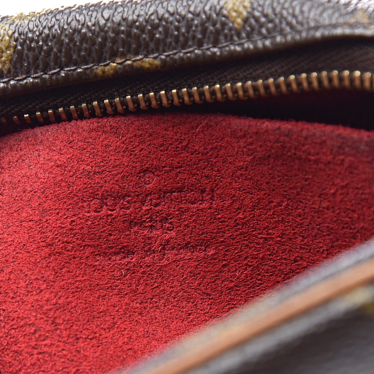 Louis Vuitton Monogram Wapity 7 of 8