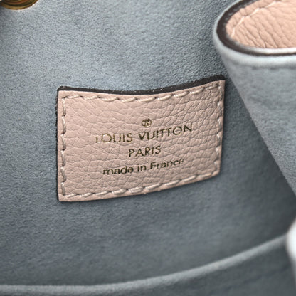Louis Vuitton Grained Calfskin Lockme Bucket Greige 6 of 9