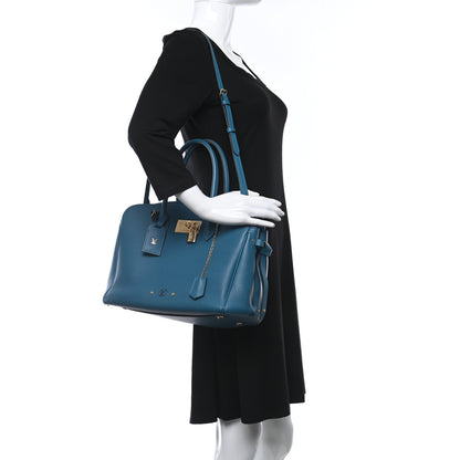 Louis Vuitton Veau Nuage Milla MM Colvert 2 of 8