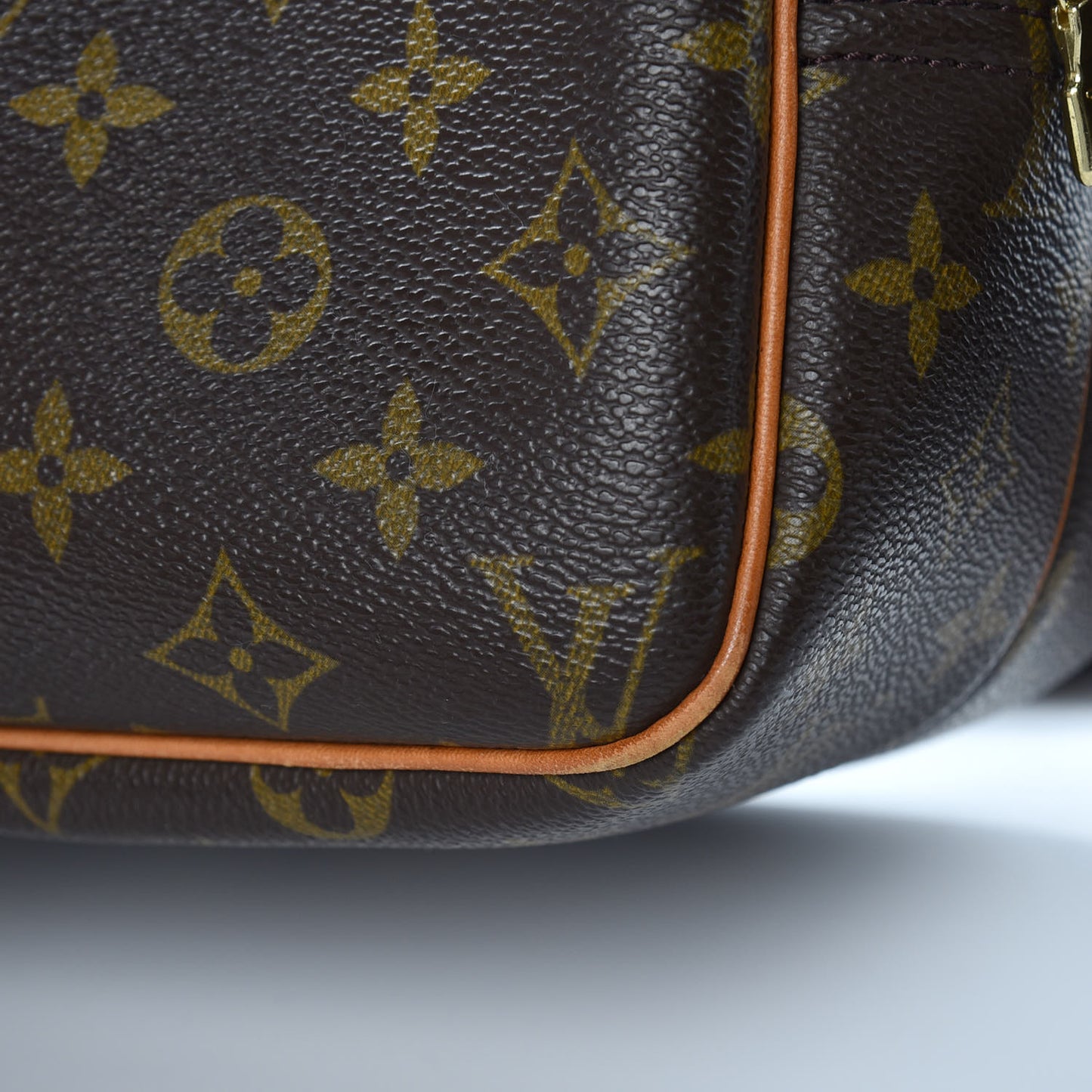 Monogram Reporter PM