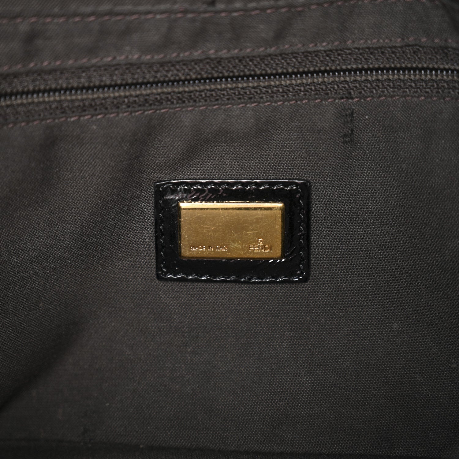 Fendi Vitello Naplak Medium Convertible Baguette Black 6 of 9