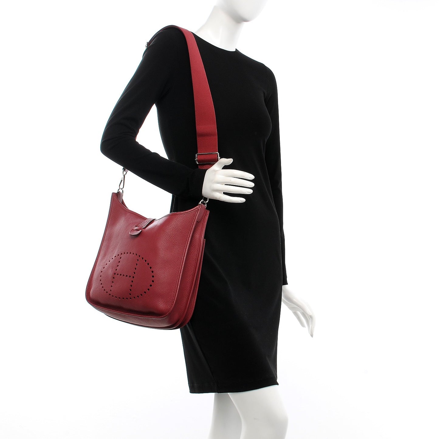 Taurillon Clemence Evelyne III PM Rubis
