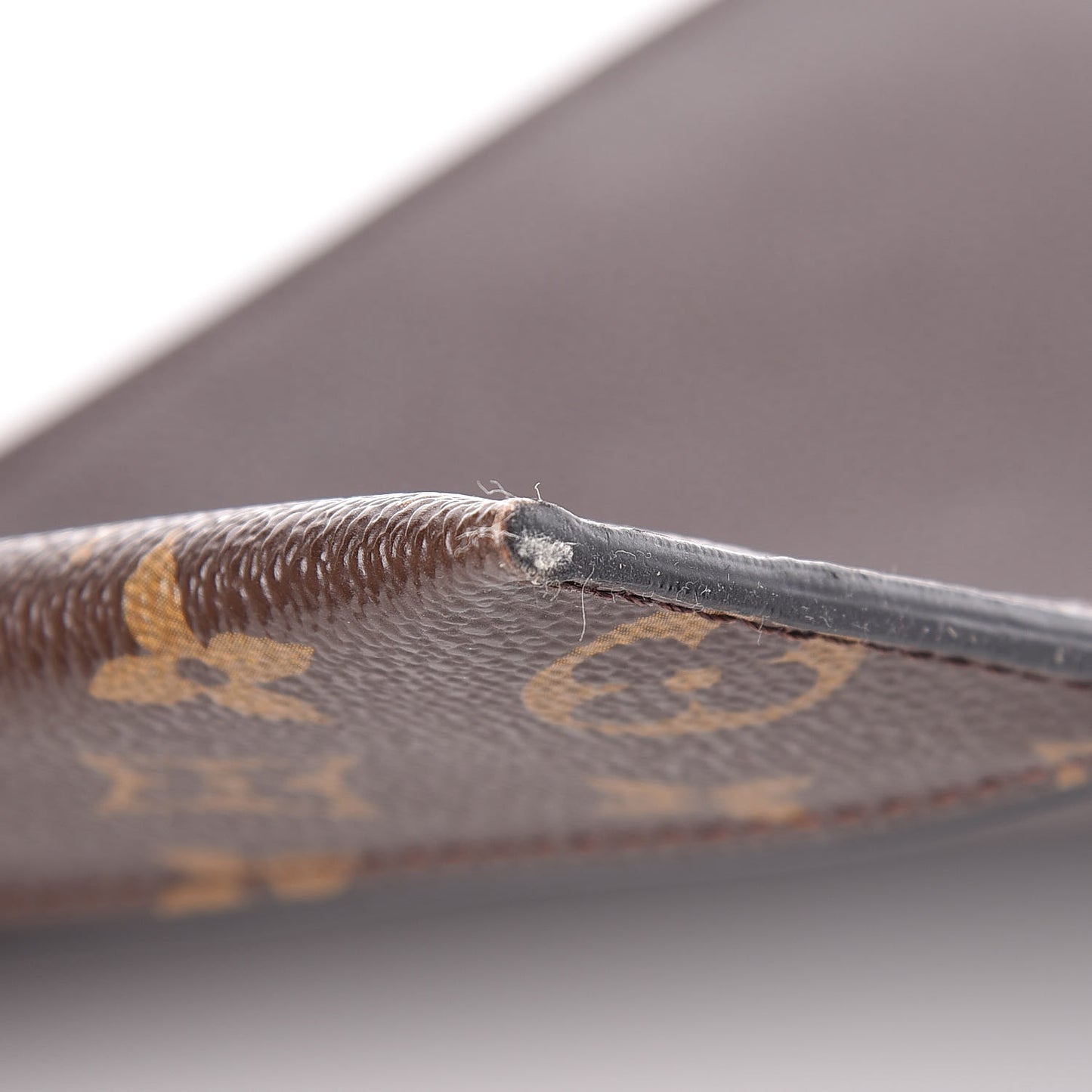 Monogram Veau Cachemire W Pochette Chocolate