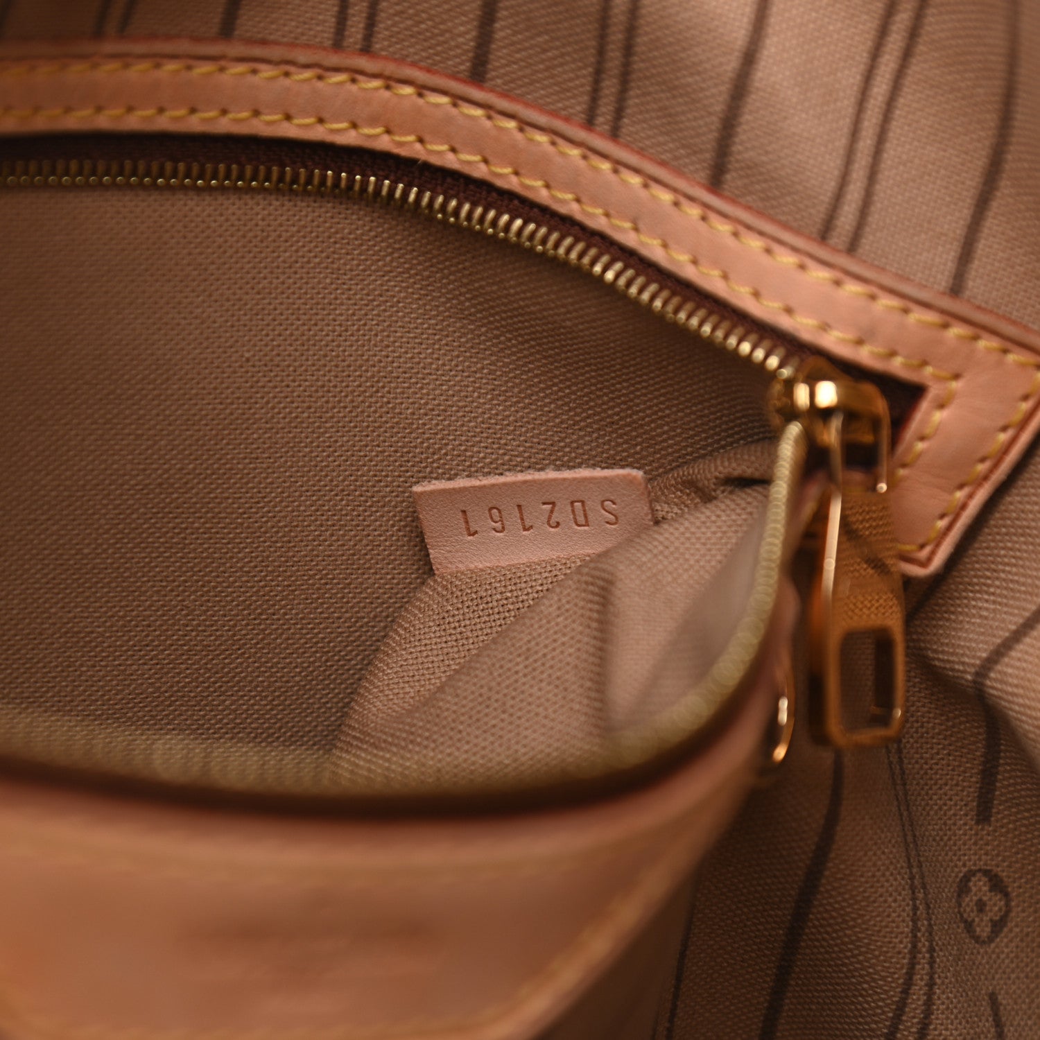 Louis Vuitton Monogram Delightful MM 7 of 13