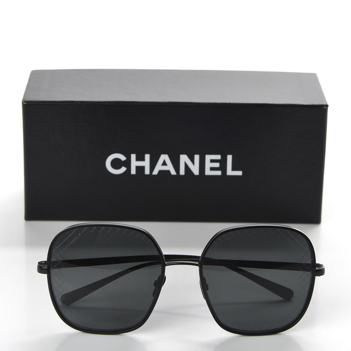 Square Sunglasses 4252 Black