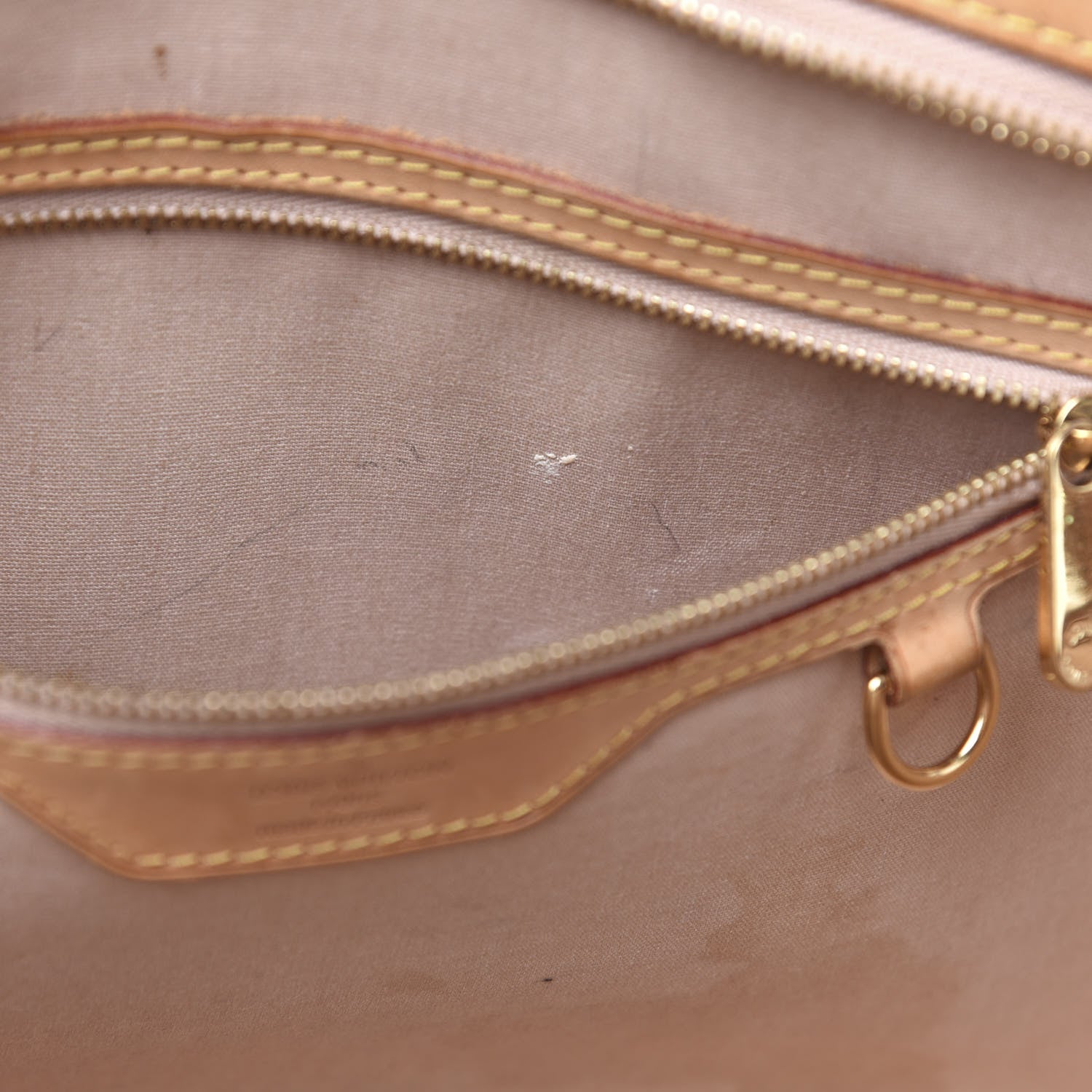 Louis Vuitton Vernis Brea MM Dune 17 of 19