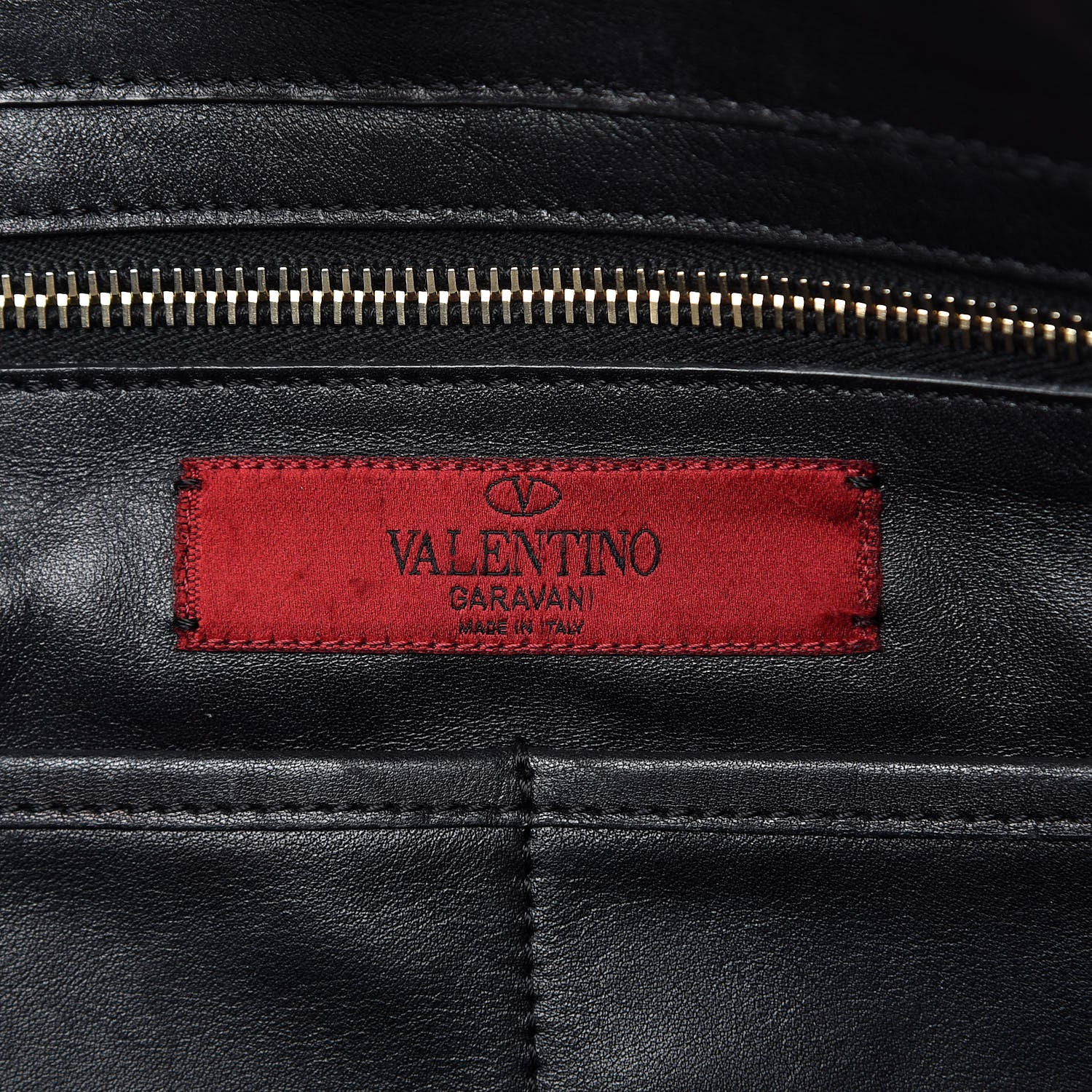 Valentino Garavani Vitello Medium Rockstud Tote Black 8 of 9