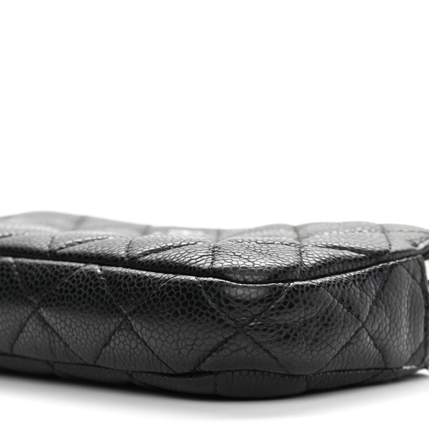 Caviar Quilted Small Clutch With Chain Black
