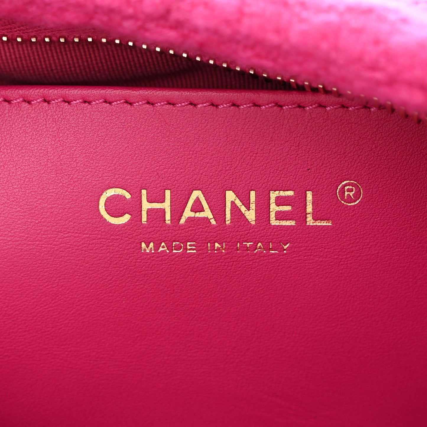 Cashmere Tweed Quilted CC Links Hobo Fuchsia
