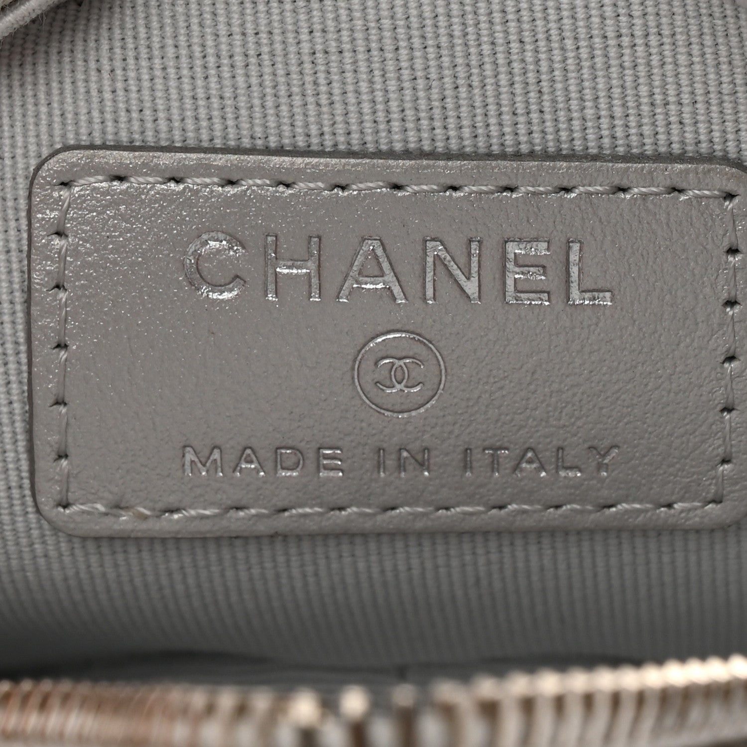 Chanel Metallic Lambskin Walk Of Fame Star Clip On Coin Purse Silver 6 of 7