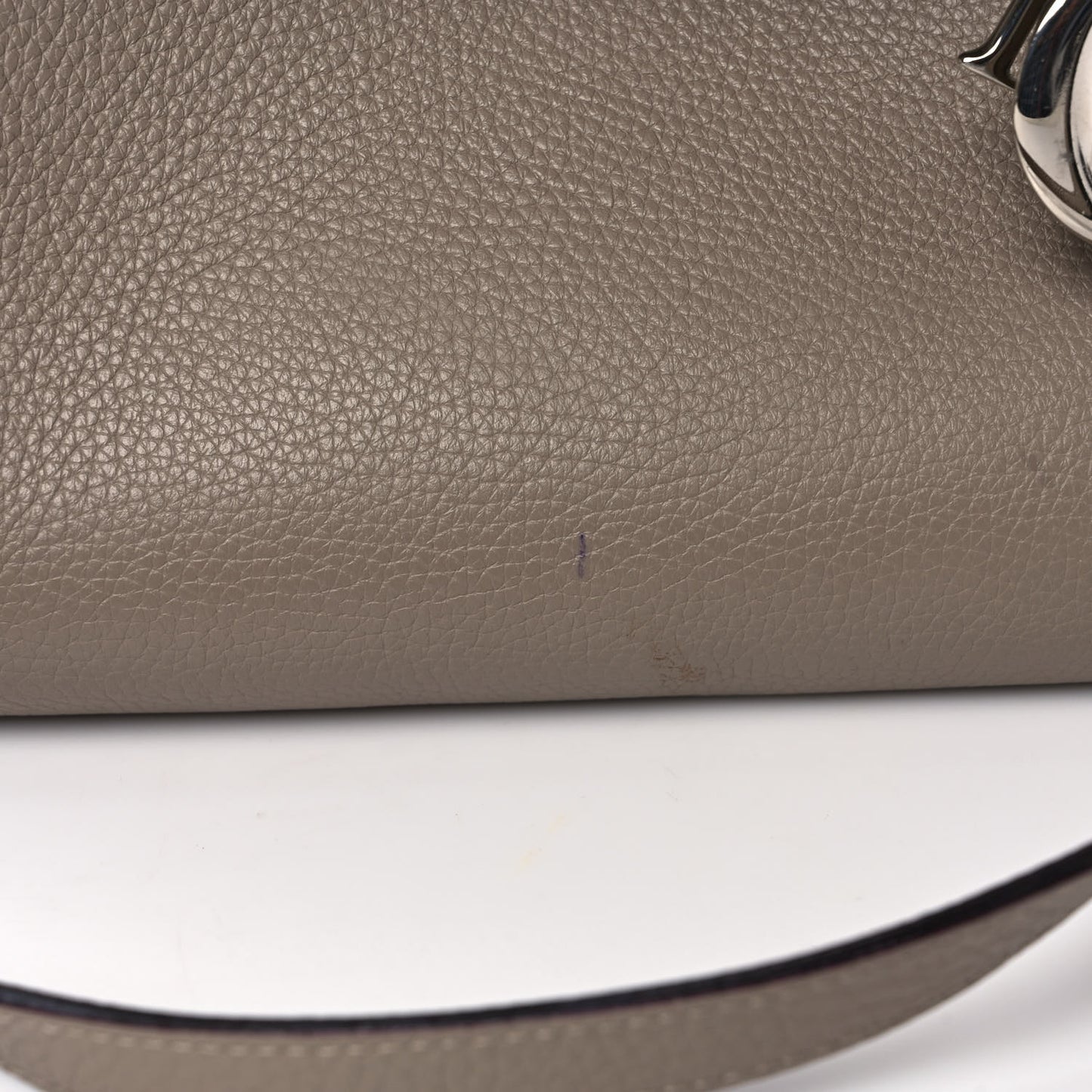 Bullcalf Medium Diorissimo Tote Beige