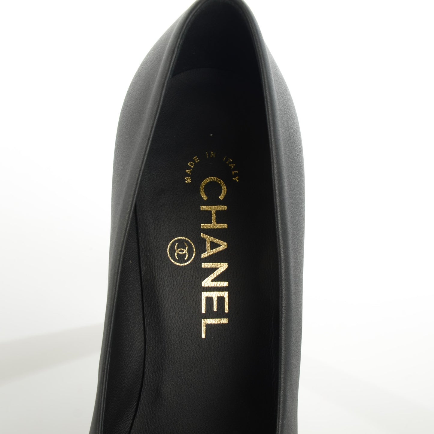 Calfskin Platform Chain Pumps 37.5 Black