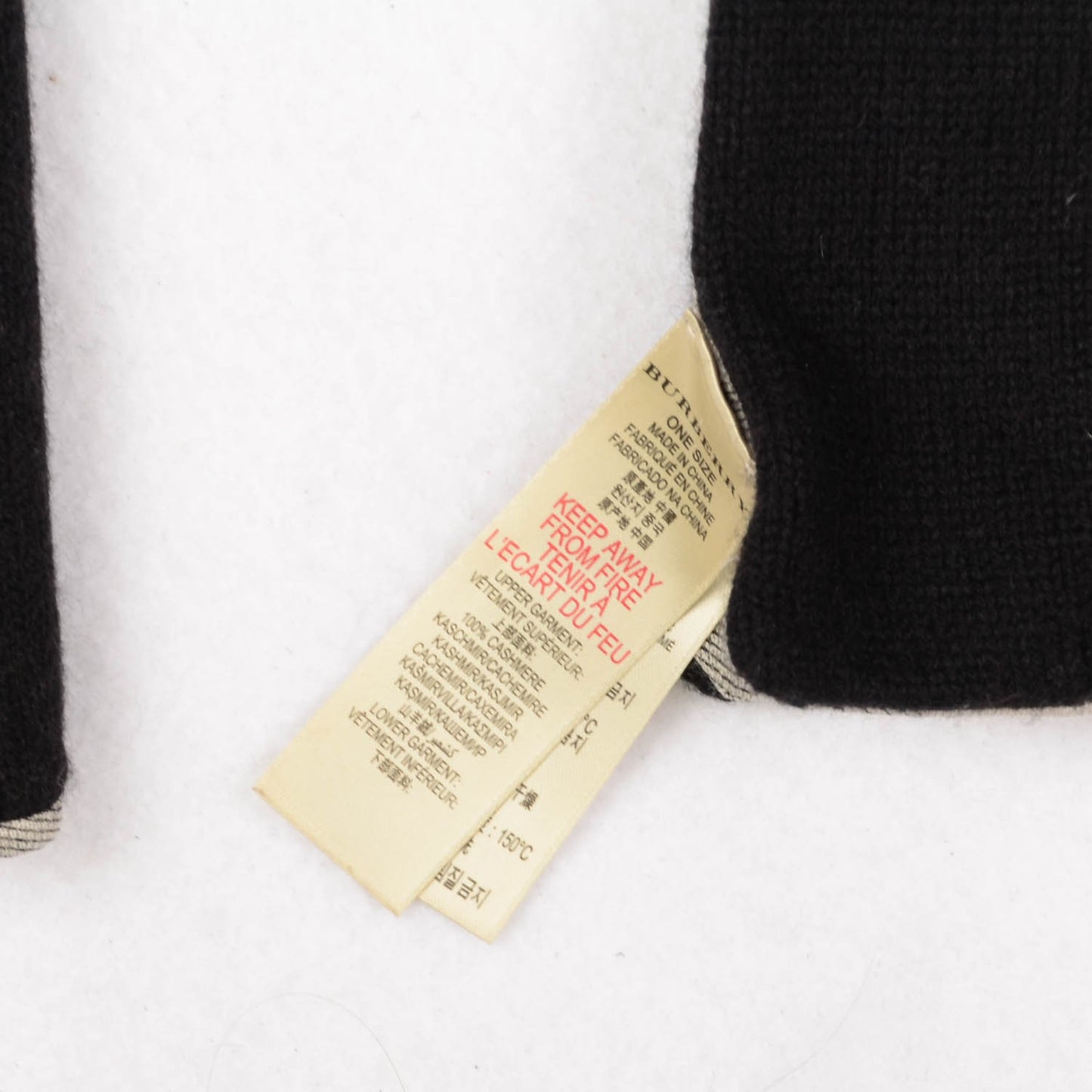Cashmere Nova Check Scarf Black