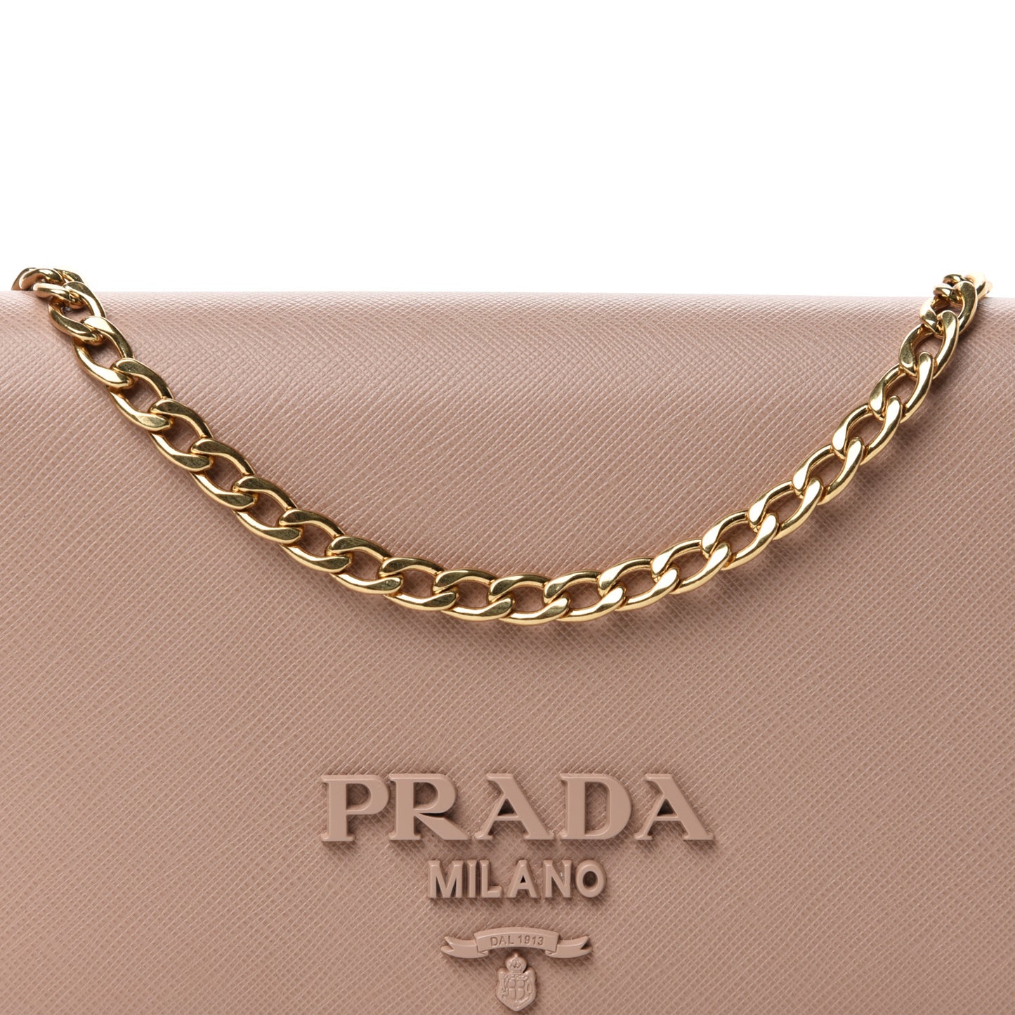 Saffiano Lux Monocrome Chain Wallet Cipria