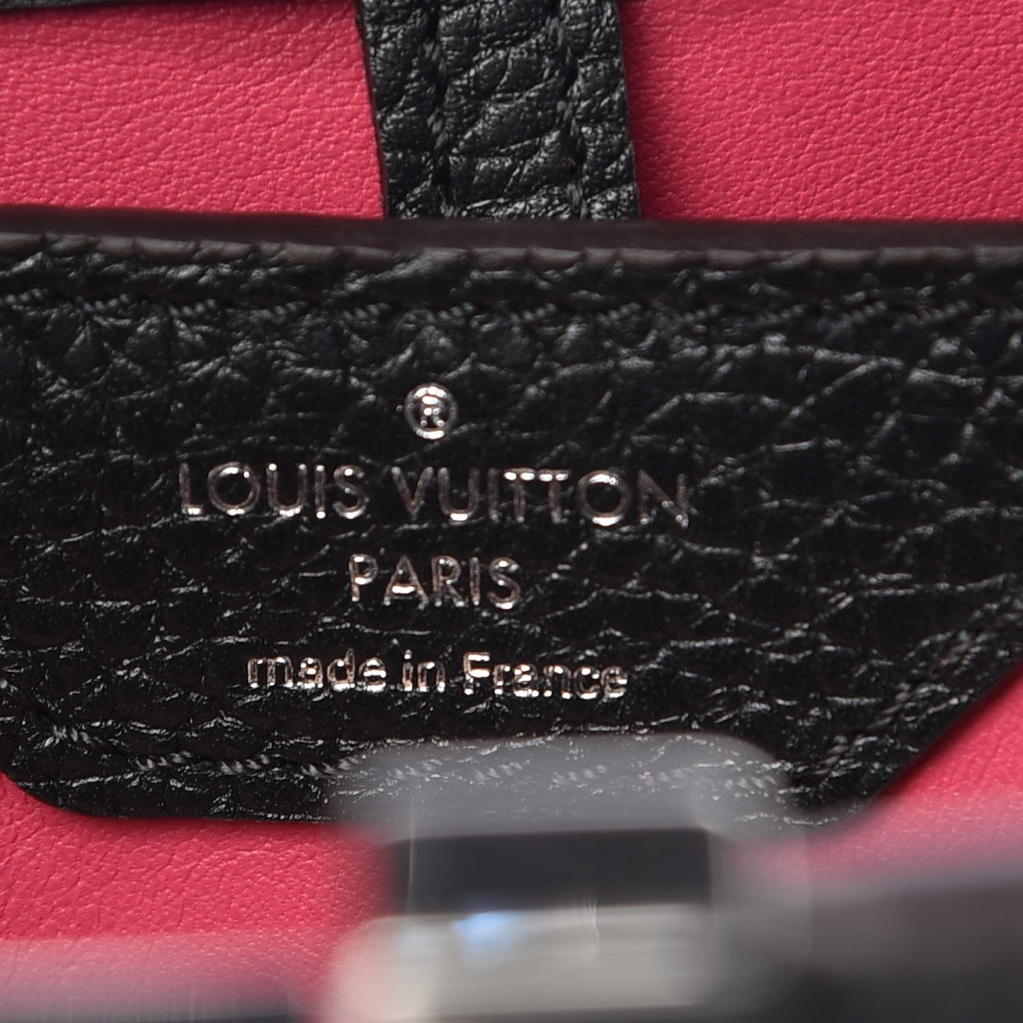 Taurillon Capucines PM Black